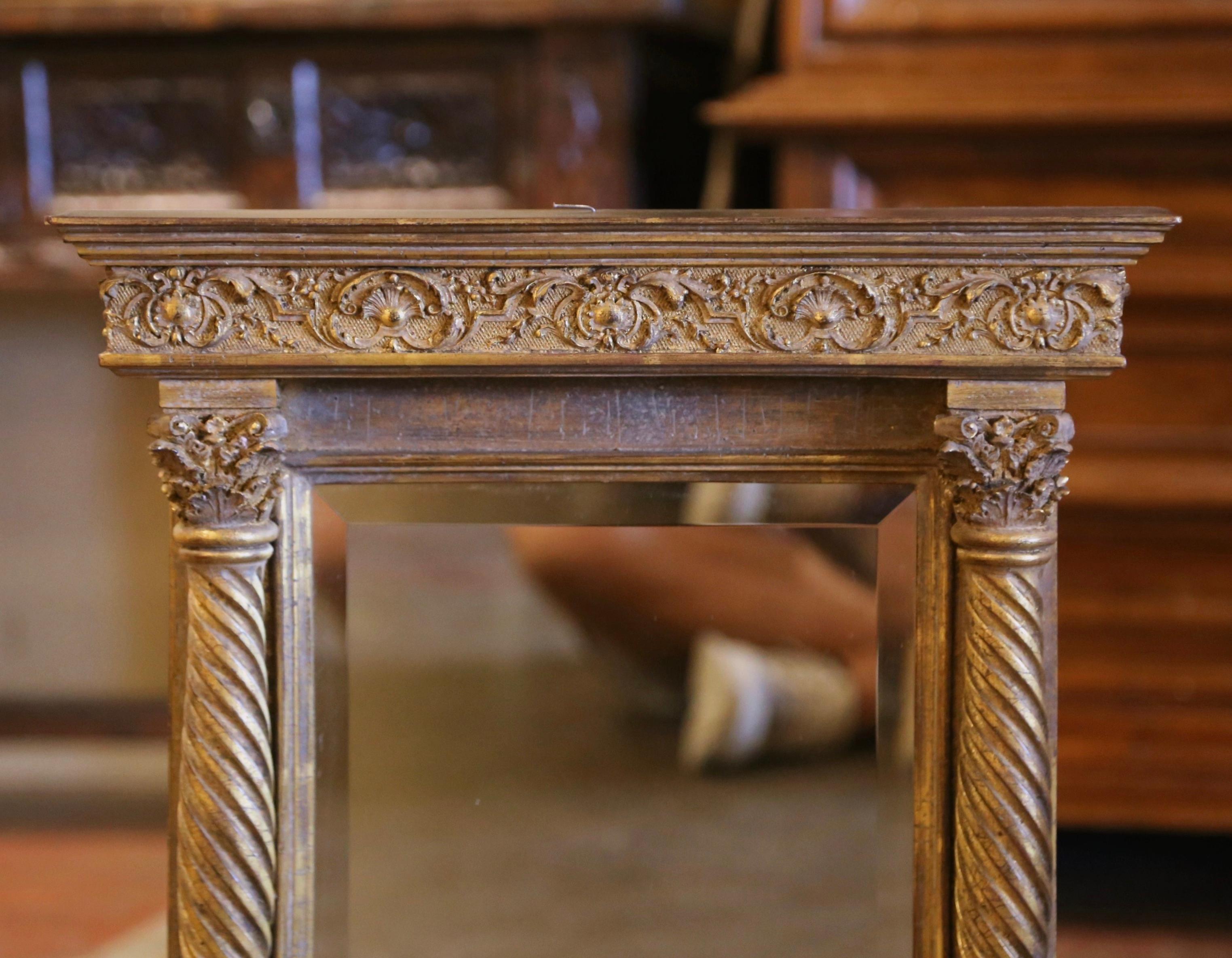 Vintage Italian Baroque Carved Giltwood Wall Mirror In Excellent Condition For Sale In Dallas, TX