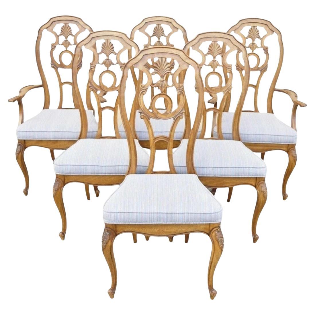 Chaises de salle à manger italiennes vintage baroque rococo en bois sculpté et ajouré - Lot de 6 en vente