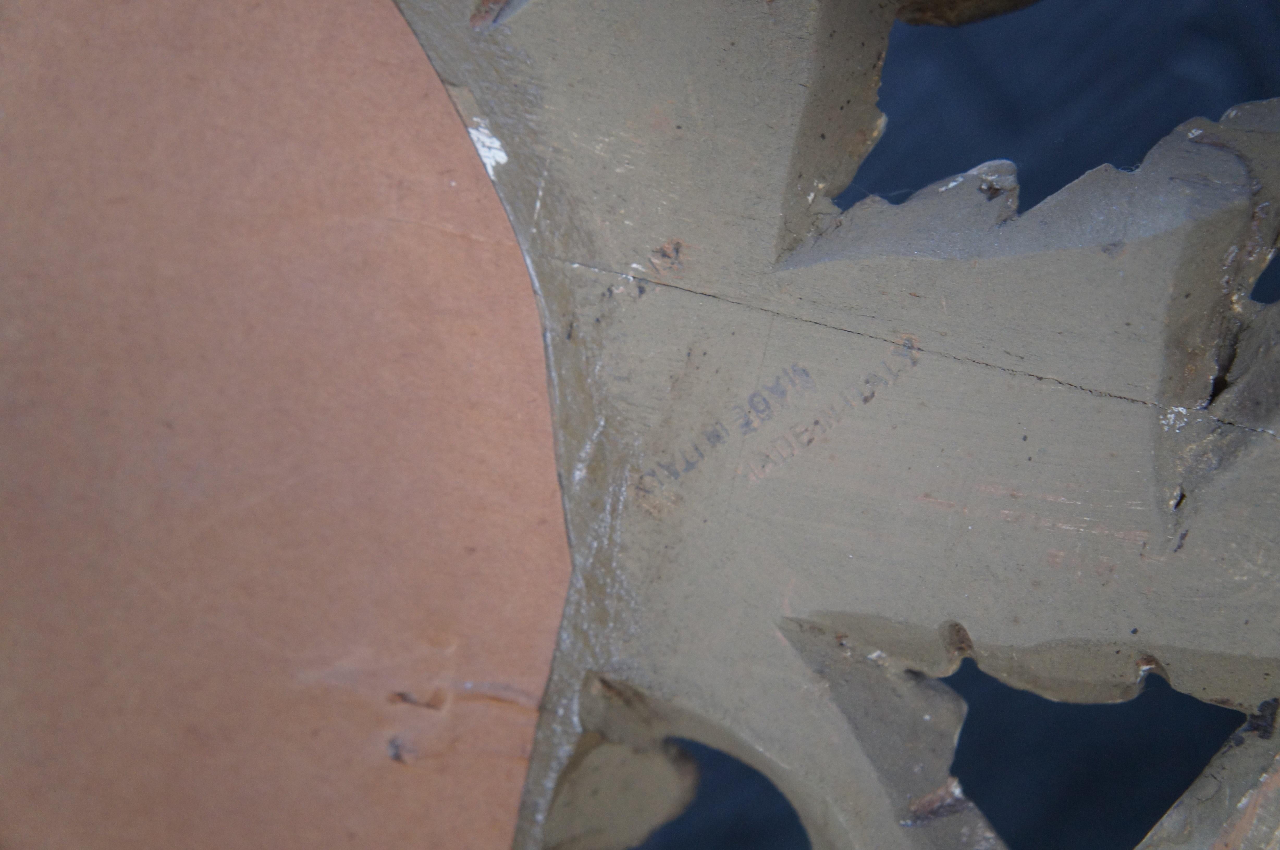 Specchio da parete d'epoca in stile barocco rococò con foglia d'acanto e sopra la mensola in vendita 5