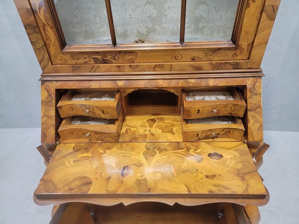 Vintage Italian Baroque Style Marquetry Inlay Flip-Up Secretary Display Cabinet For Sale 3