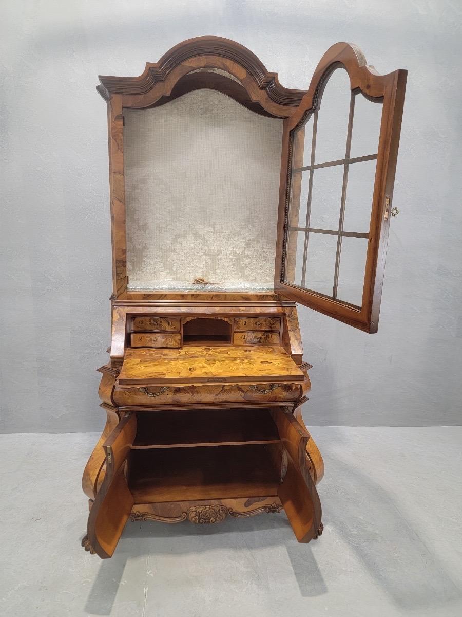 Vintage Italian Baroque Style Marquetry Inlay Flip-Up Secretary Display Cabinet For Sale 4