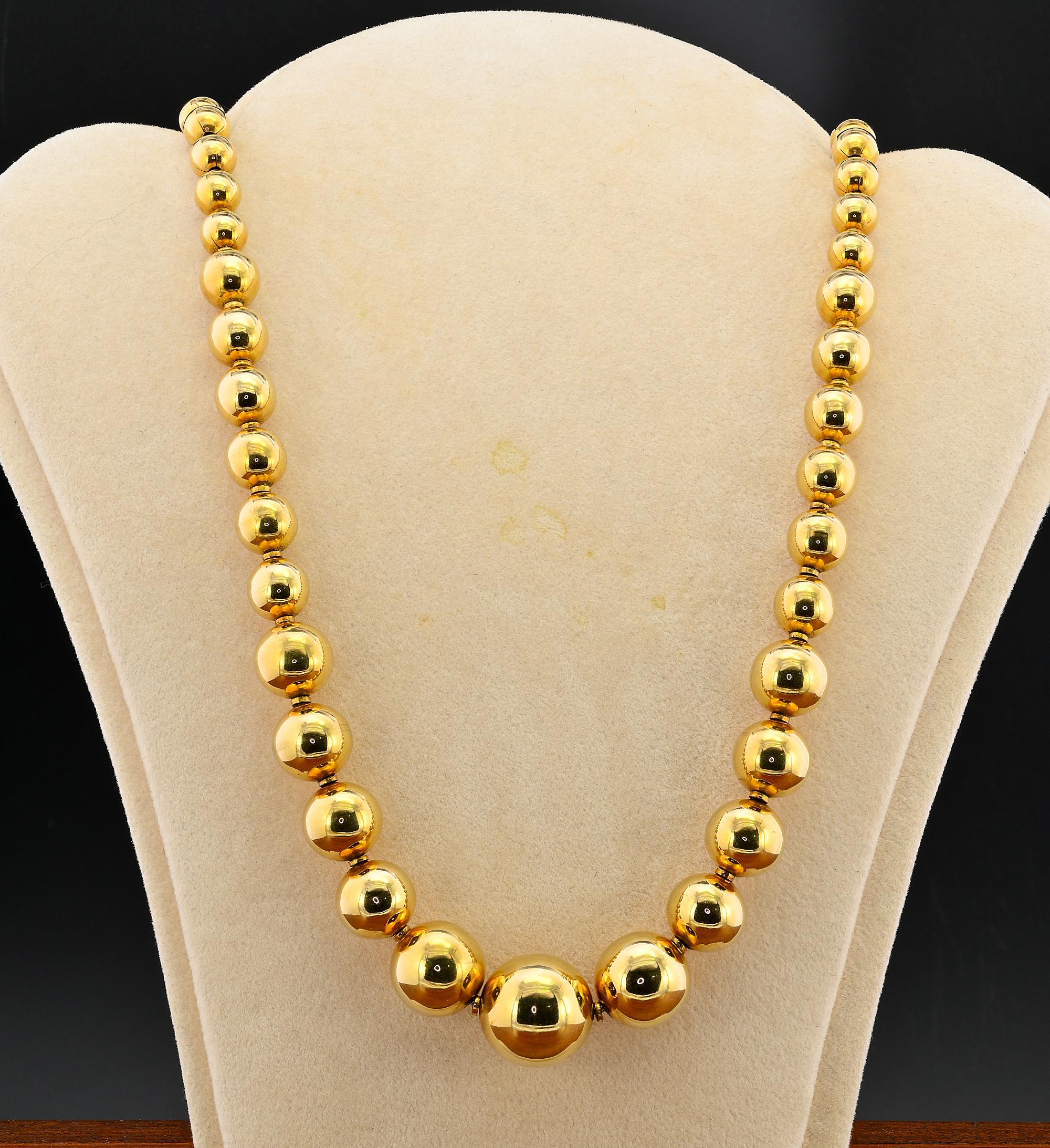 Contemporary Vintage Italian Beaded Necklace 45 Grams 18 KT Gold For Sale