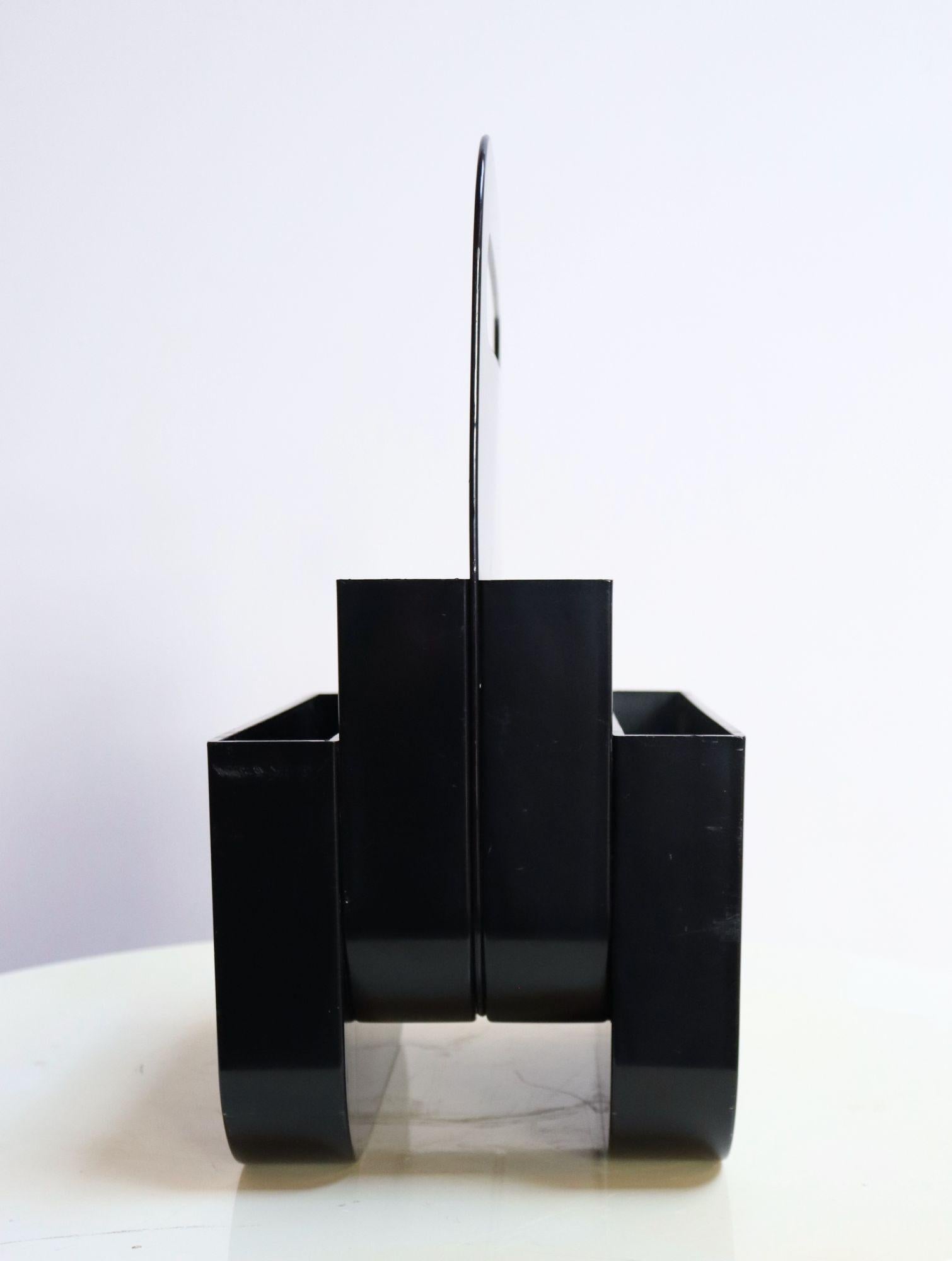 Late 20th Century Vintage Italian Black ABS Plastic Magazine Rack by Olaf von Bohr for Kartell For Sale