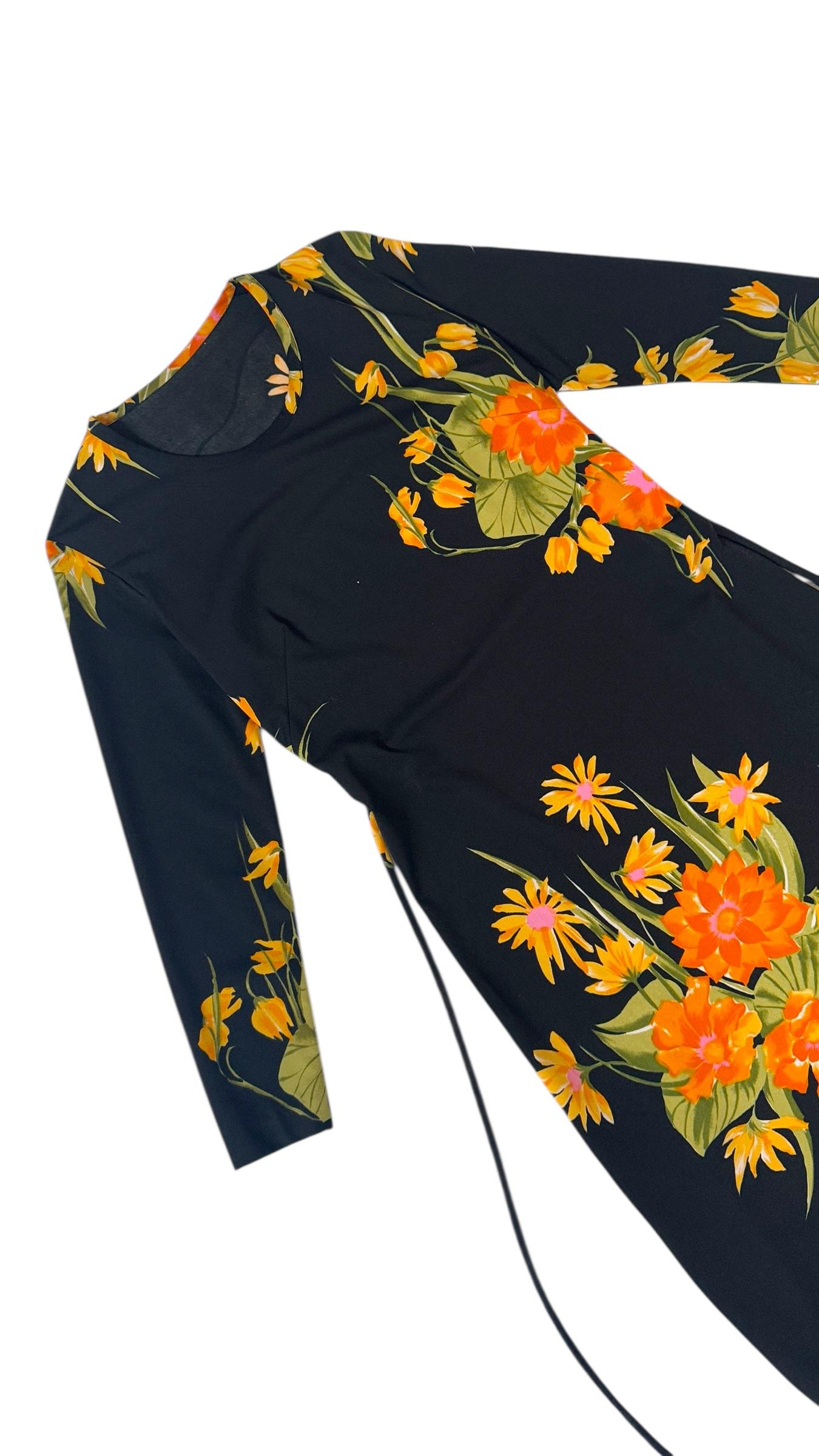 Maxi Vestido Vintage Italiano Floral Negro en Viscosa con Lazo en la Cintura en venta 8