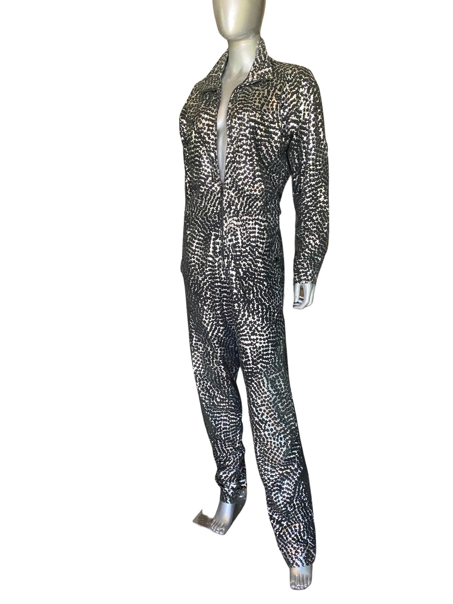 Vintage Italian Black Leather and Silver Metallic Glam Print Jumpsuit, Size 10 In Good Condition For Sale In Palm Springs, CA