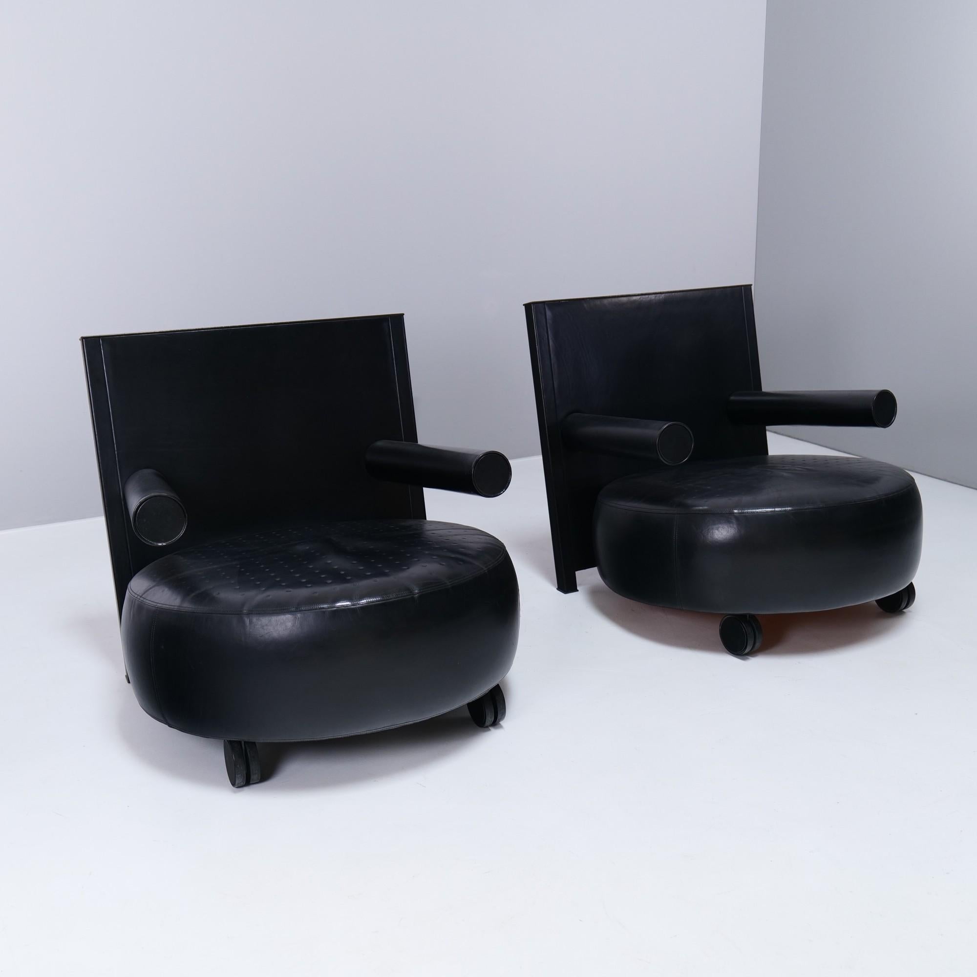 Post-Modern Vintage Italian Black Leather Armchairs by Antonio Citterio for B&B Italia For Sale