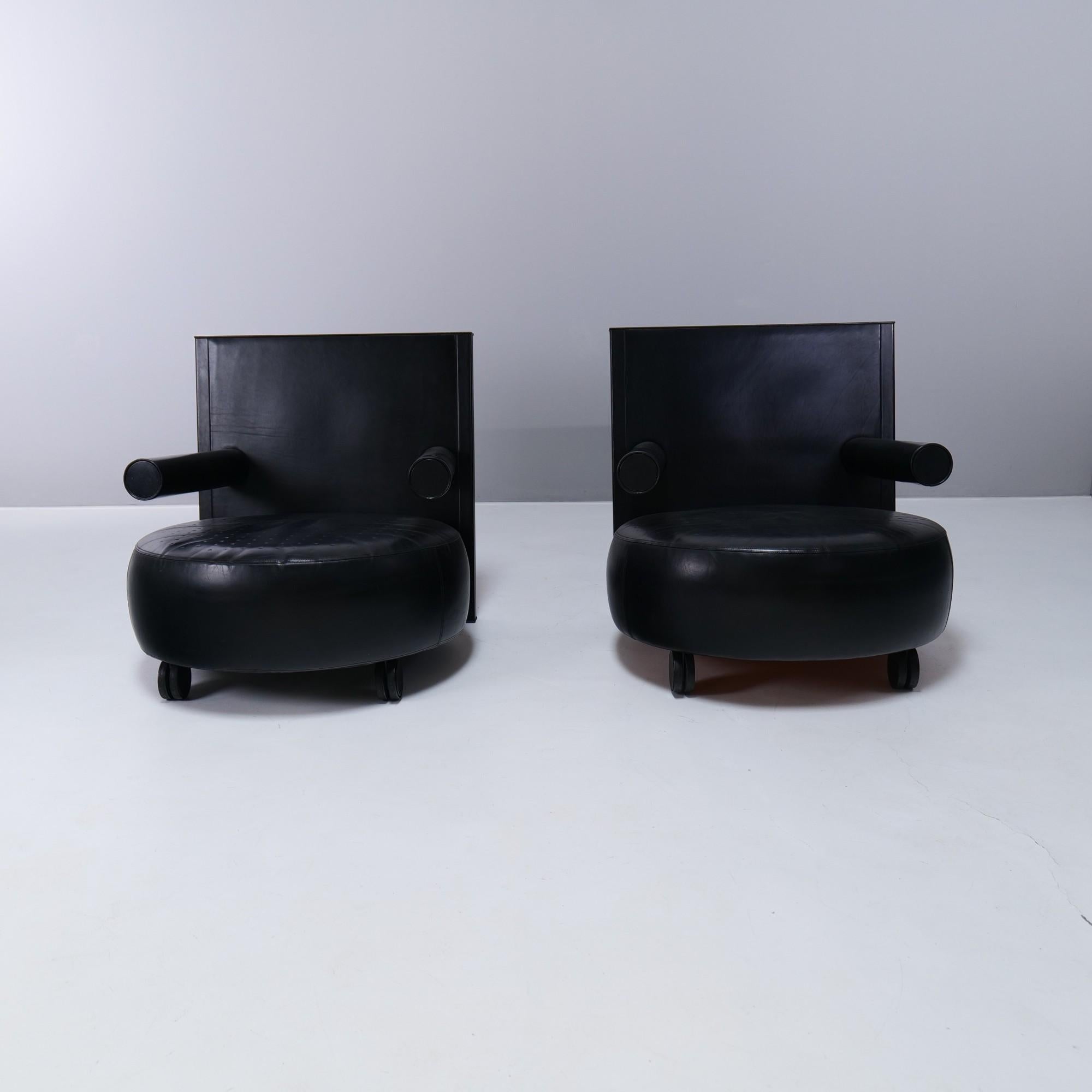 Vintage Italian Black Leather Armchairs by Antonio Citterio for B&B Italia For Sale 2