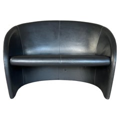 Vintage Italian Black Leather Designer Sofa Attributed to Paolo Piva