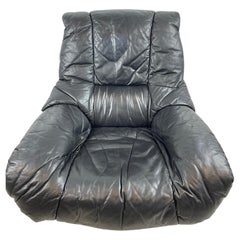 Vintage Italian Black Leather Swivel Chair, Unique Italian Design, Mid-Century