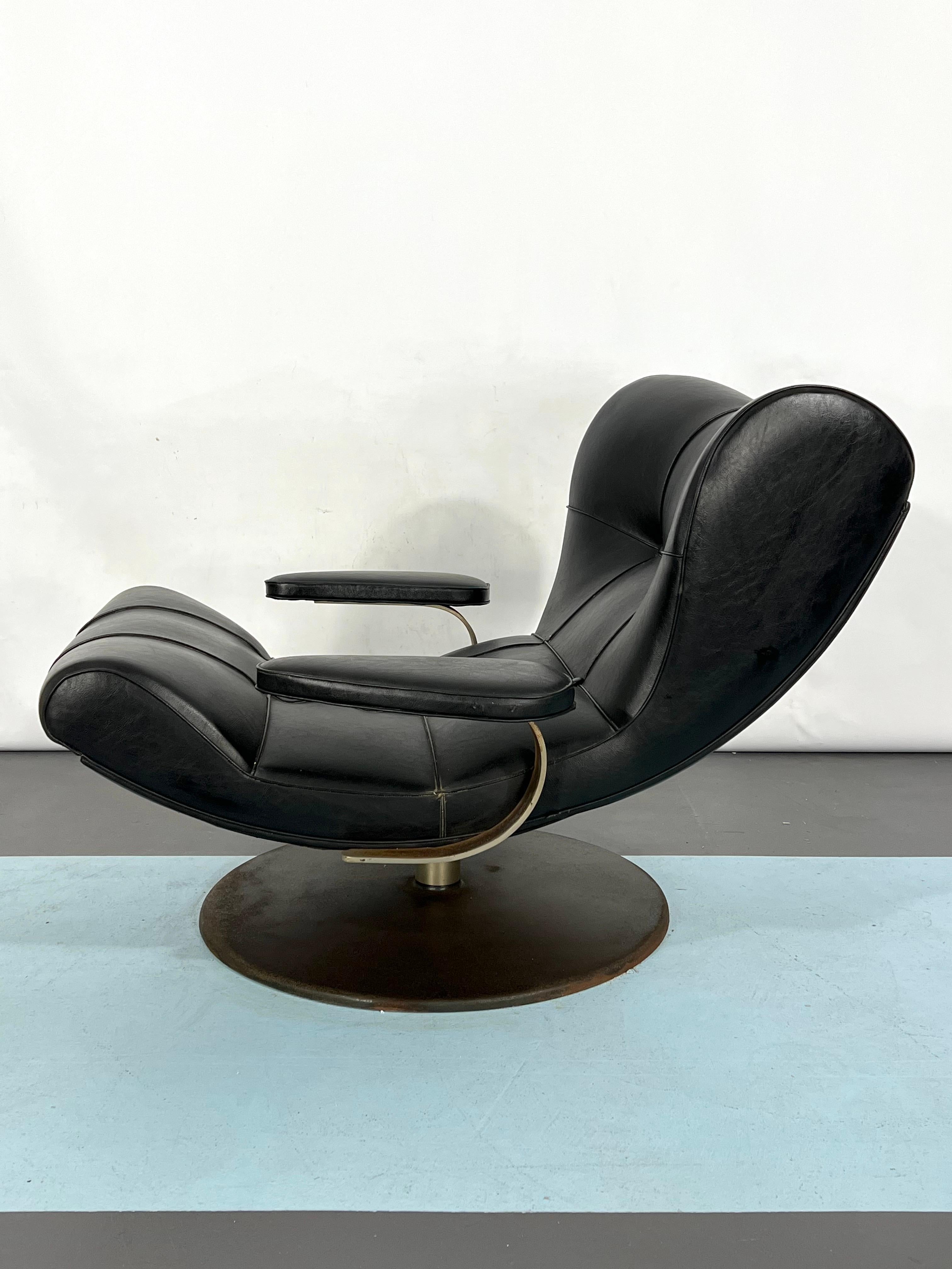 20th Century Vintage Italian Black Swivel Armchair from 60s For Sale