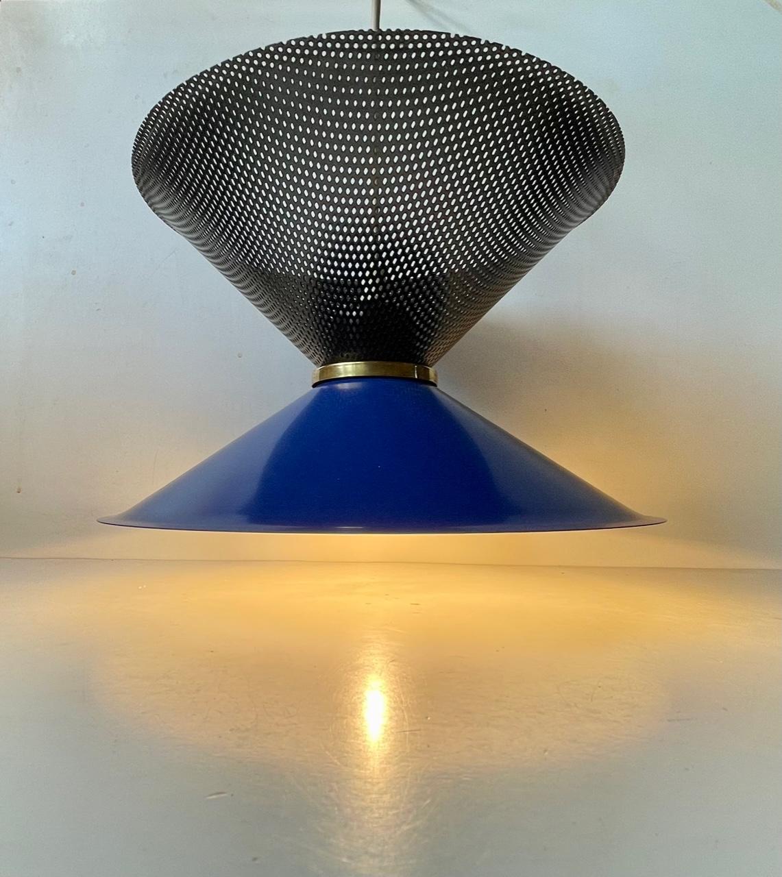 Vintage Italian Blue Diablo Pendant Ceiling Lamp with Brass Disc, 1970s In Good Condition For Sale In Esbjerg, DK