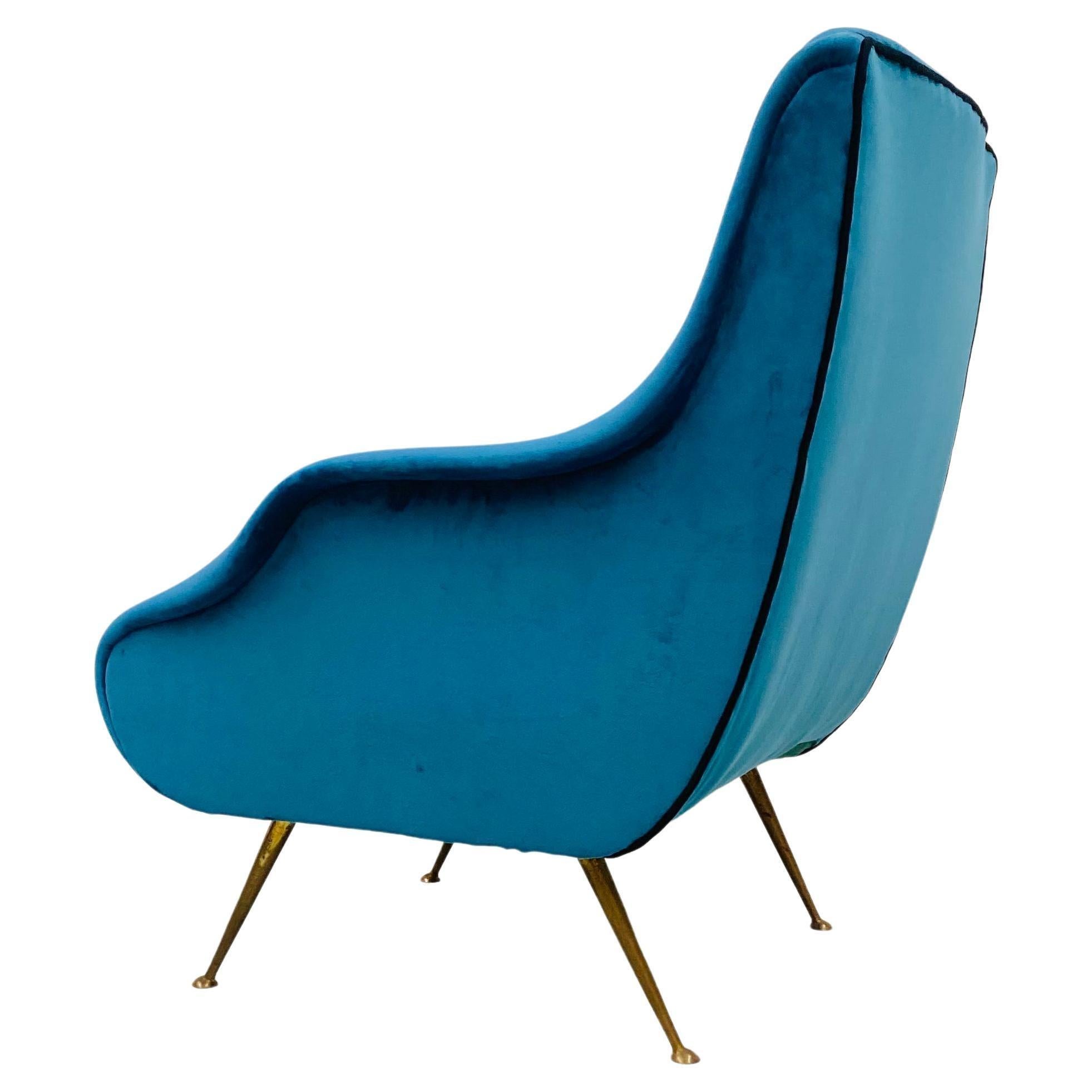 Vintage Italian Blue Velvet Armchair with Brass Legs by Carlo de Carli, 1950s For Sale 10