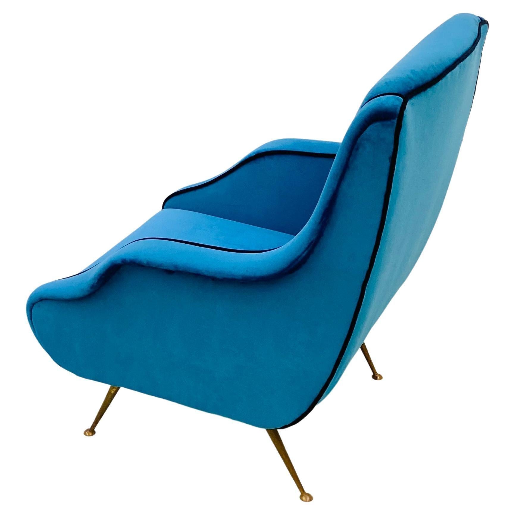 Vintage Italian Blue Velvet Armchair with Brass Legs by Carlo de Carli, 1950s For Sale 11