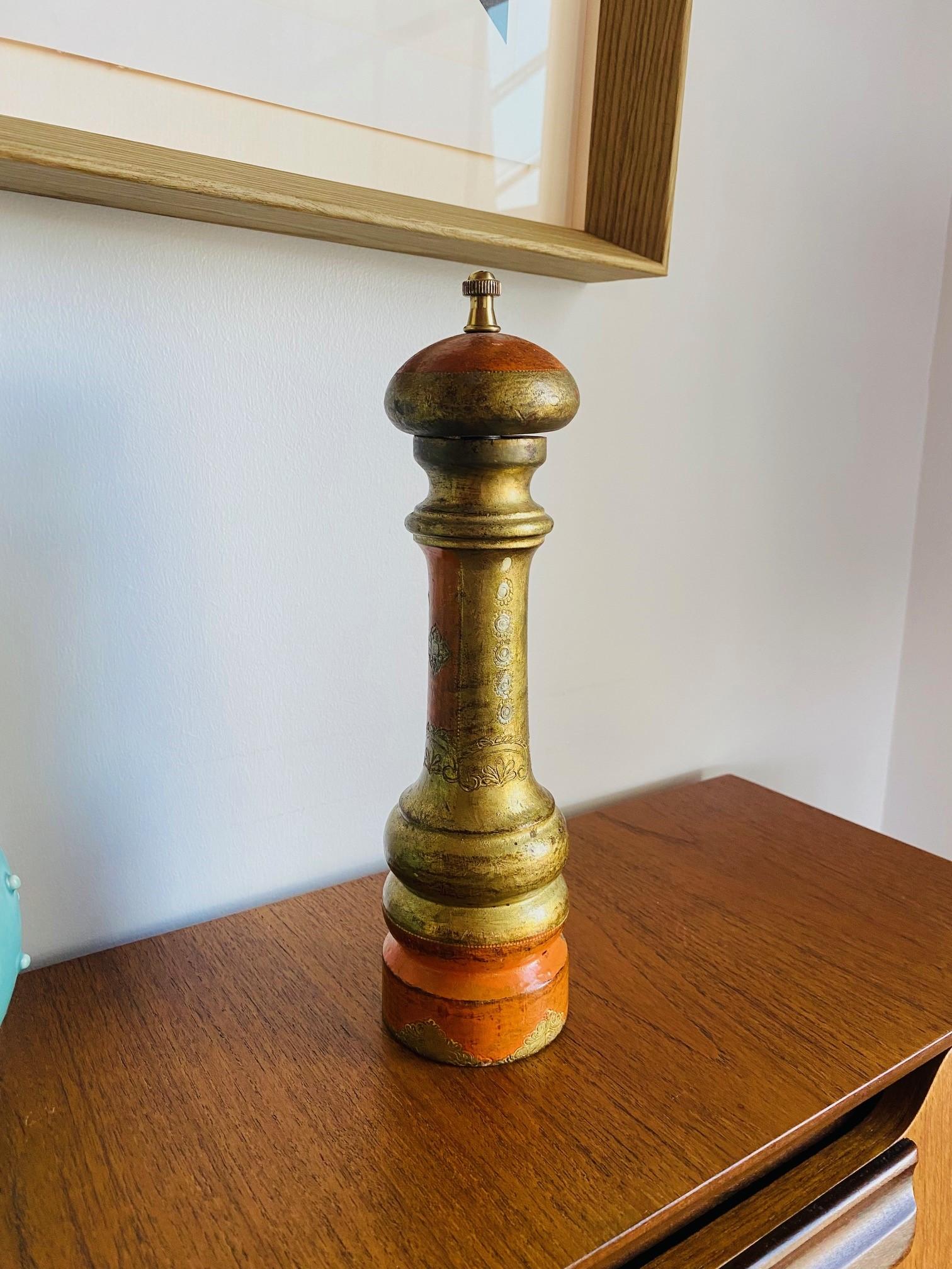 Late 20th Century Vintage Italian Borghese Style Pepper Mill  Made in Italy For Sale