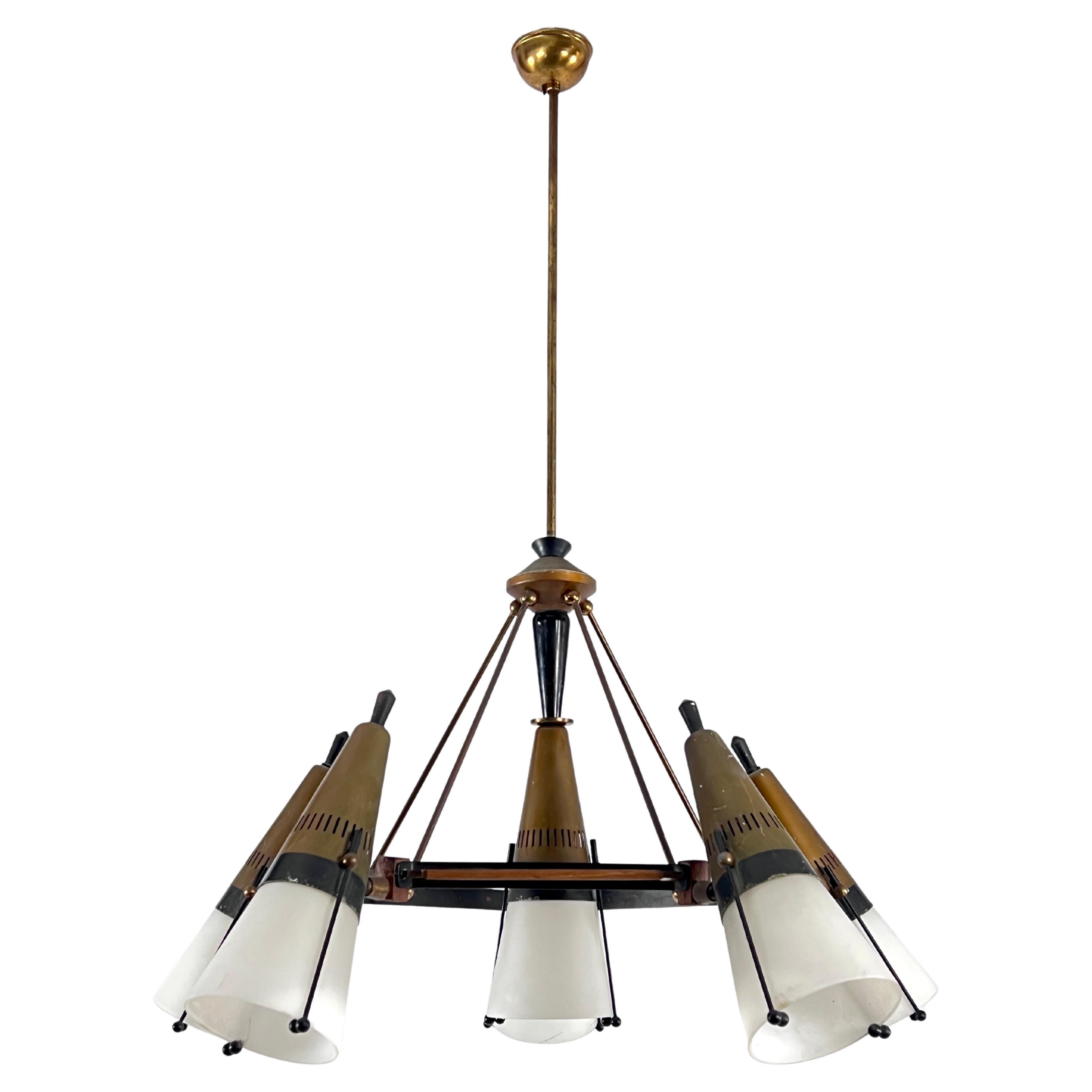 Rare Mid-Century Modern sputnik chandelier by Stilnovo. Italy 1950s For Sale