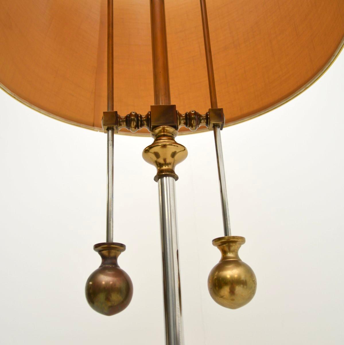 Lampada da terra Vintage Italian Lamp in ottone e acciaio In condizioni buone in vendita a London, GB