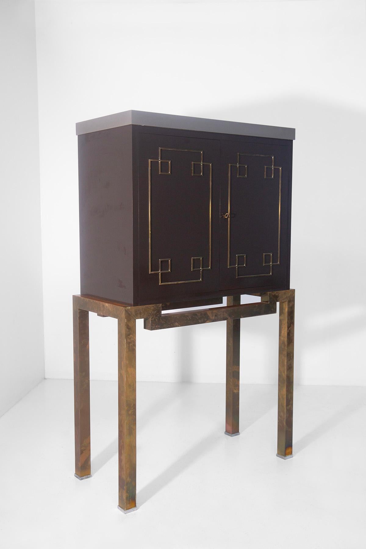Art Deco Vintage Italian brass bar cabinet in Art Decò style