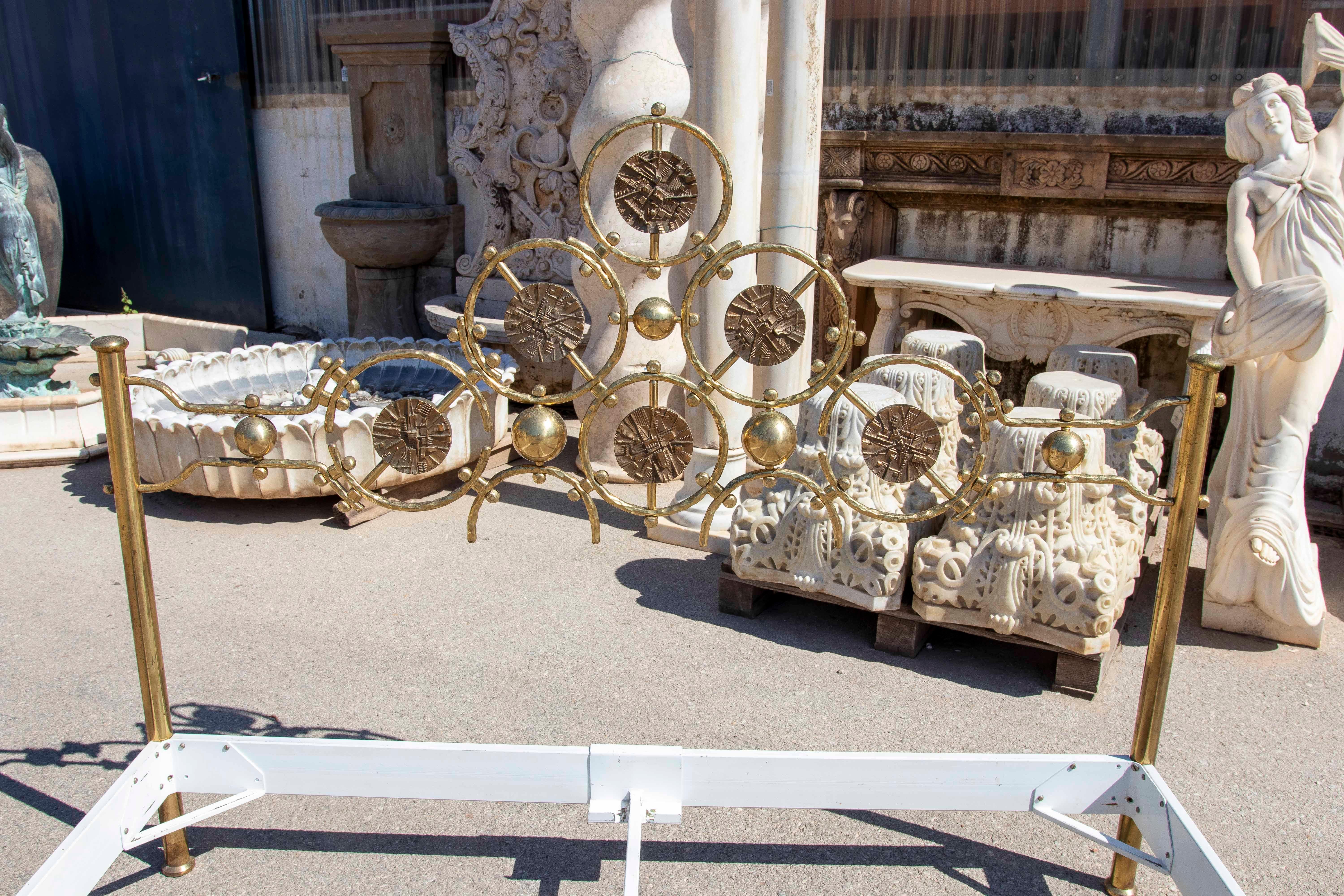 Estructura de cama italiana vintage de latón de Osvaldo Borsani y Arnaldo Pomodoro en venta 12