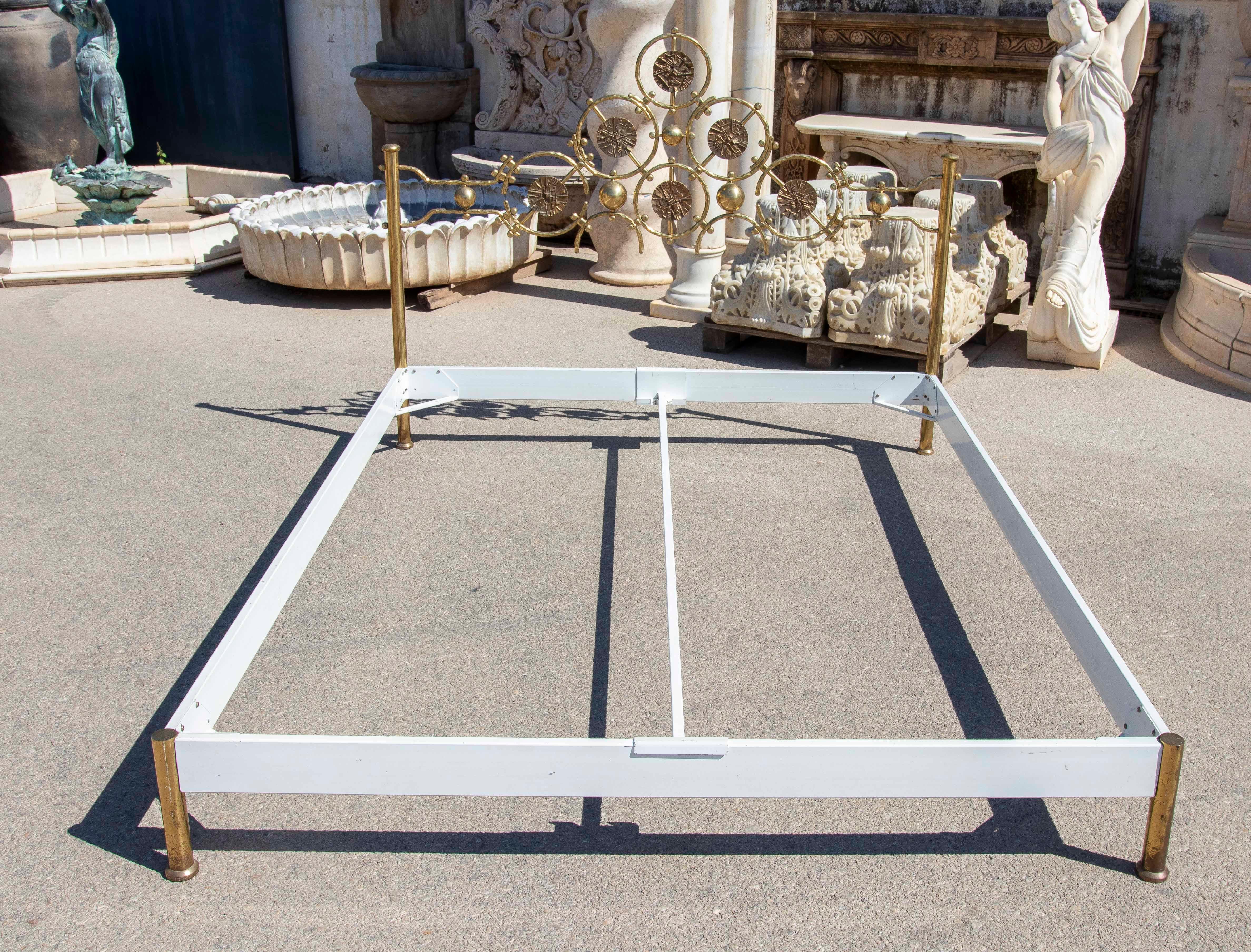 Estructura de cama italiana vintage de latón de Osvaldo Borsani y Arnaldo Pomodoro Italiano en venta