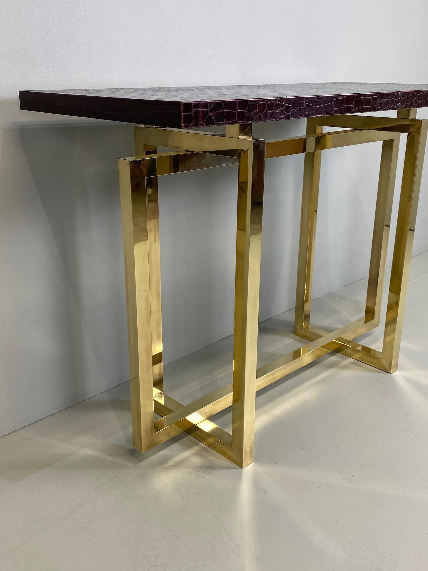 20th Century Vintage Italian Brass Console Table with Crocodile Stamped Leather Top