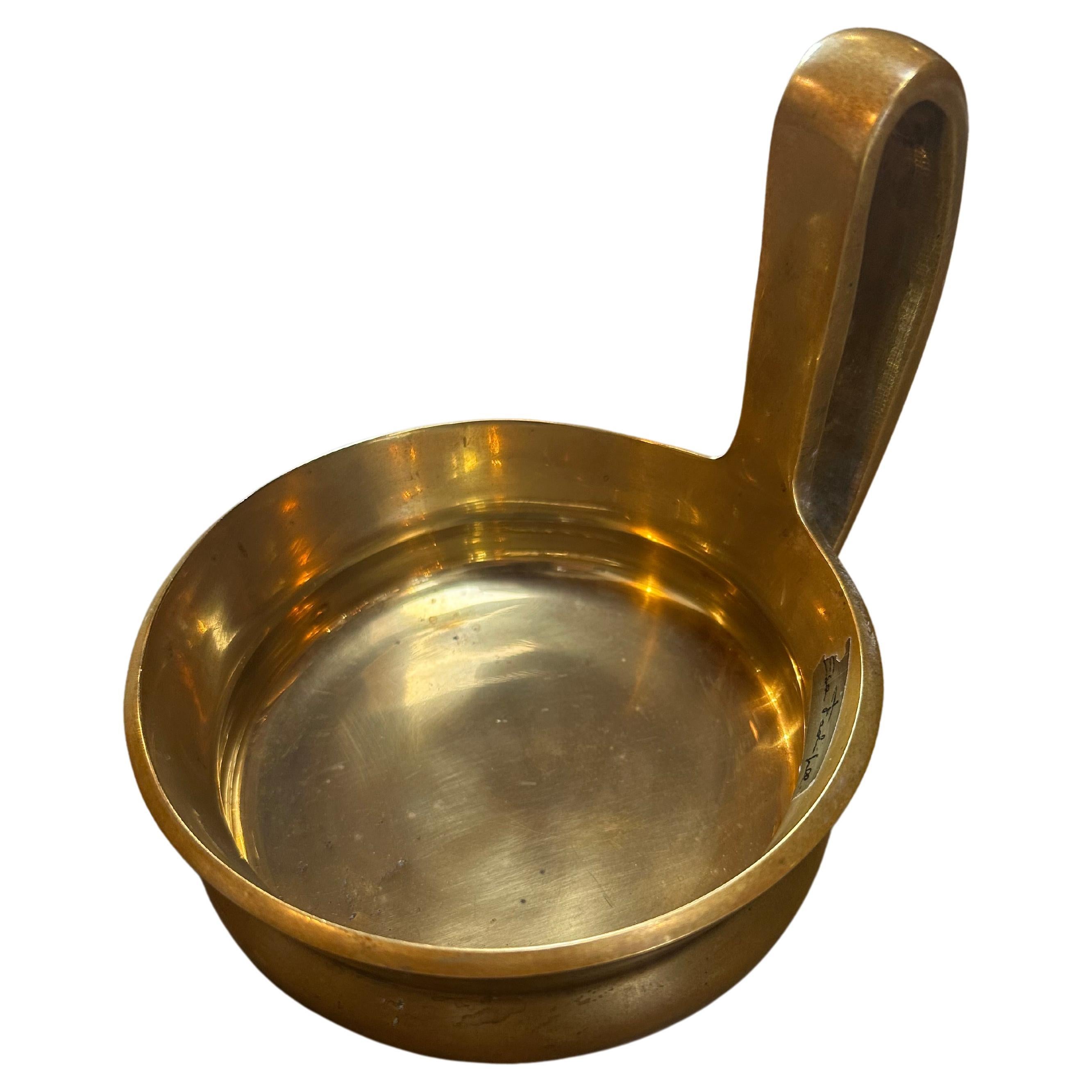 Vintage Italian Brass Decorative bowl 1980 For Sale