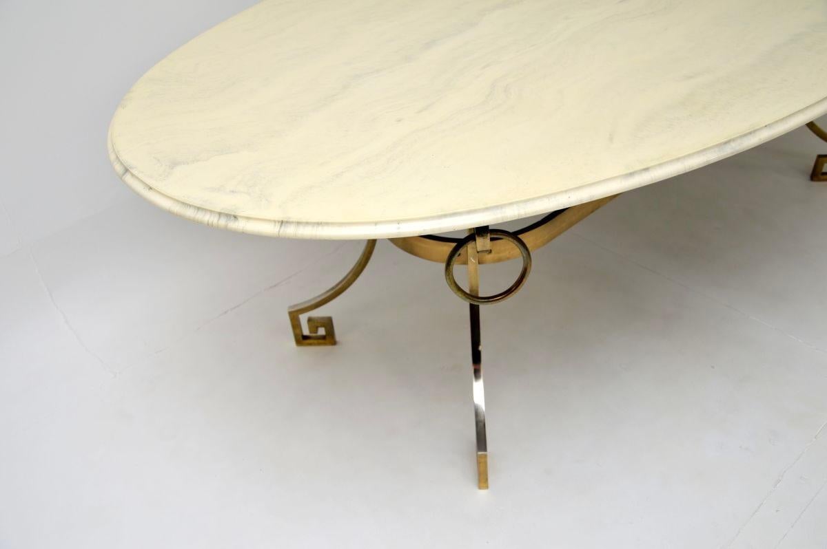 Laminé Table de salle à manger italienne en laiton en vente