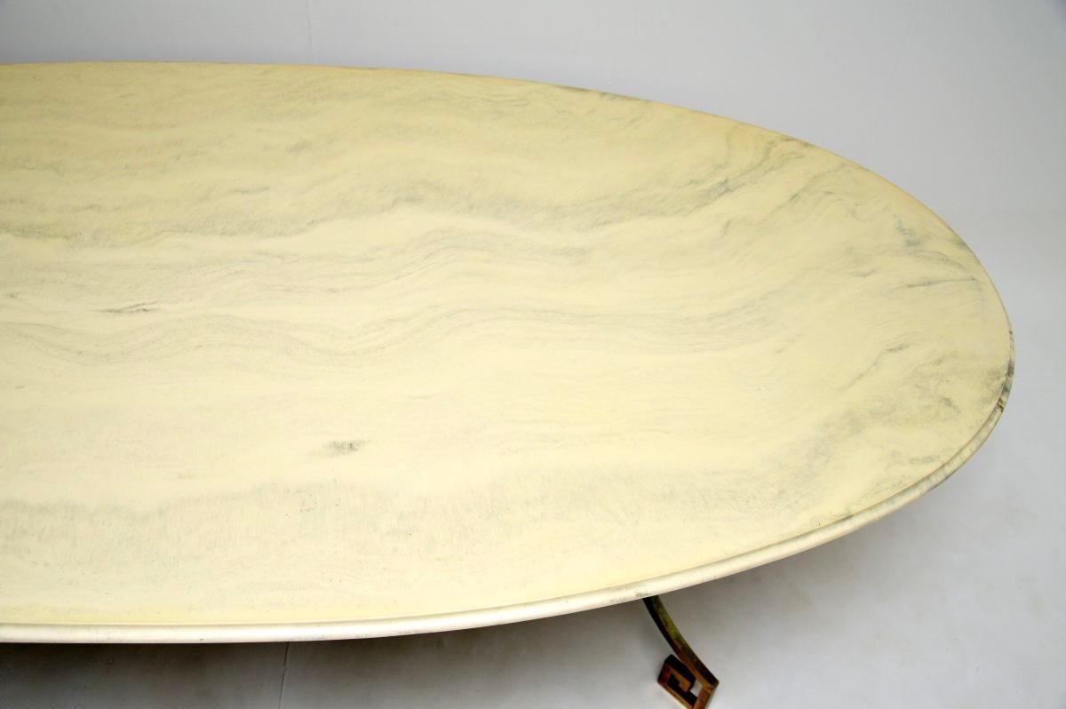 Milieu du XXe siècle Table de salle à manger italienne en laiton en vente
