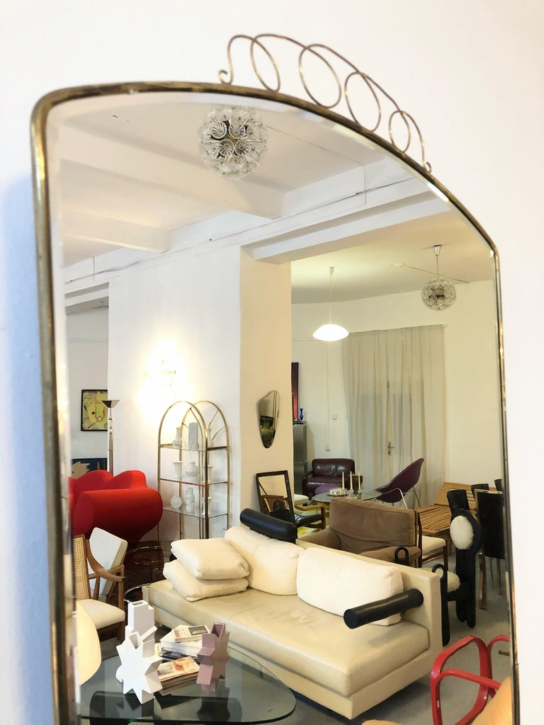 Vintage Italian Brass Framed Faceted Mirror, 1950s In Good Condition For Sale In Debrecen-Pallag, HU