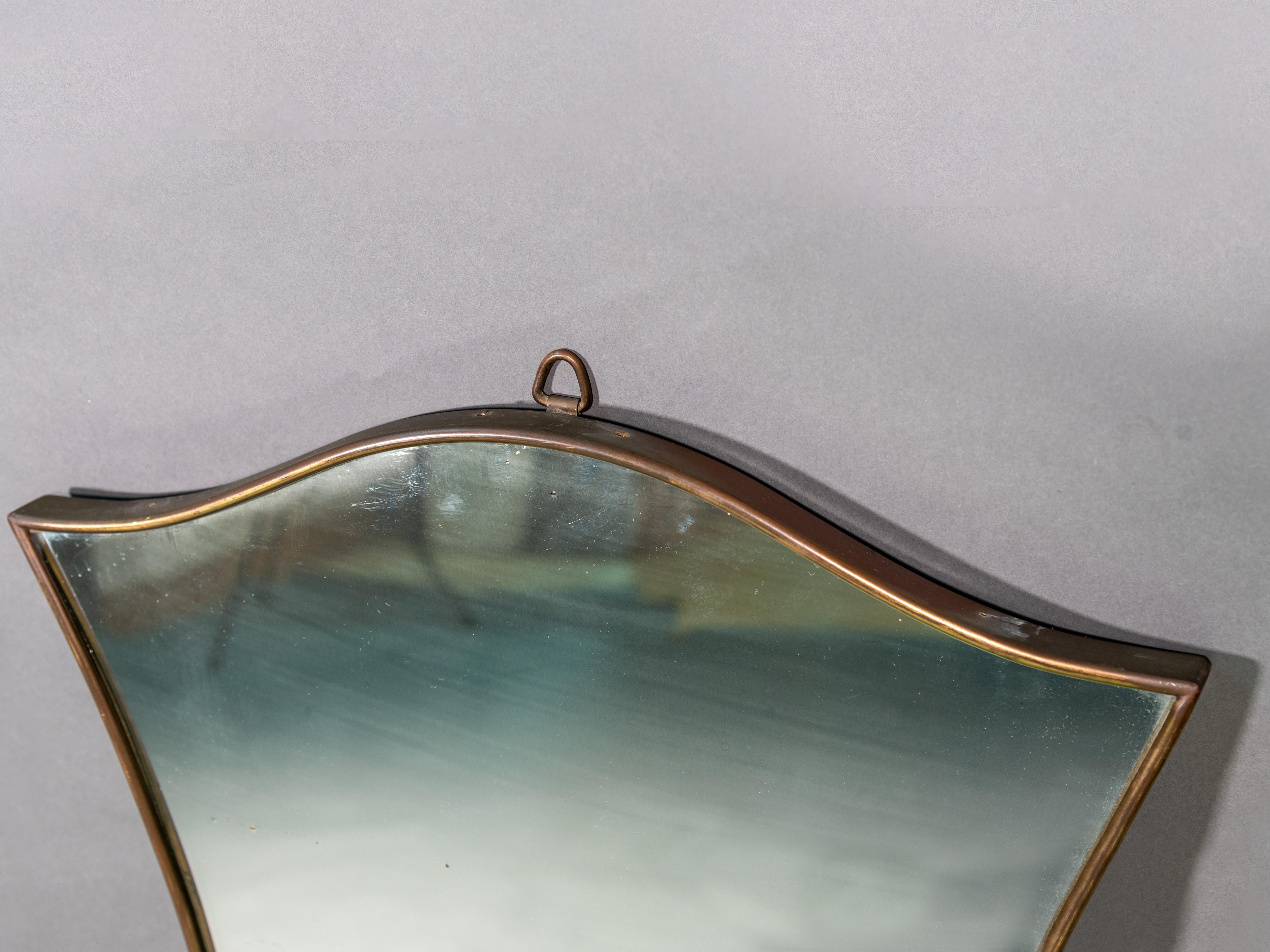 Gio Ponti Style Modern Italian Brass Framed Mirror In Good Condition In Roma, IT