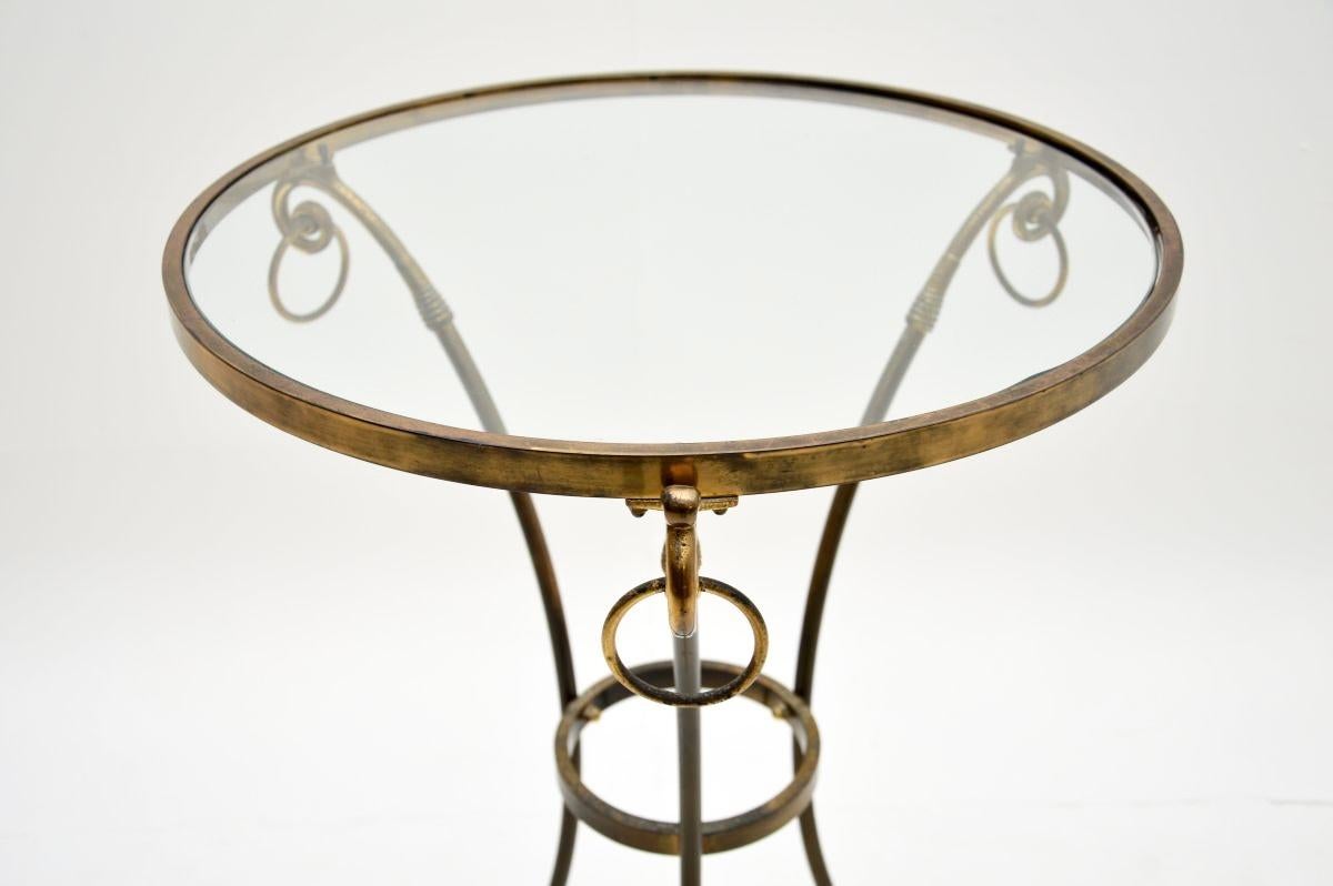 Mesa auxiliar Gueridón de latón italiana vintage Moderno de mediados de siglo