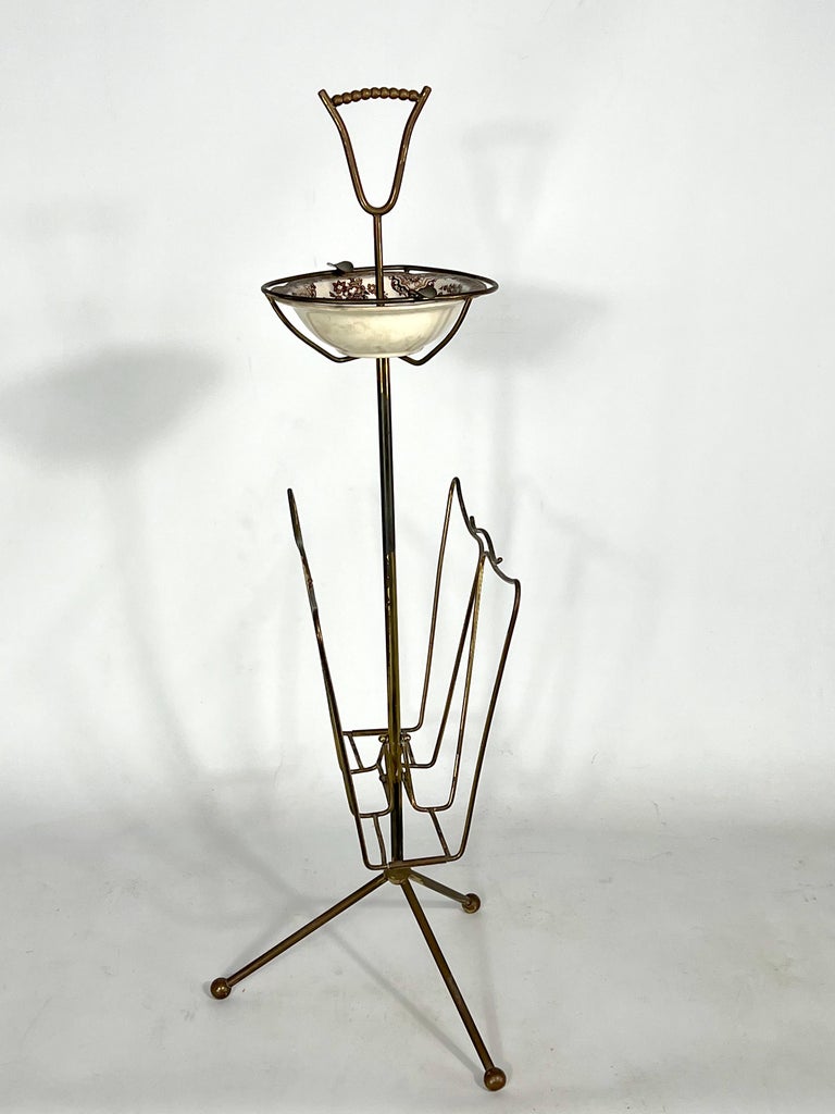 Vintage Italian Brass Magazine Rack from 50s For Sale at 1stDibs