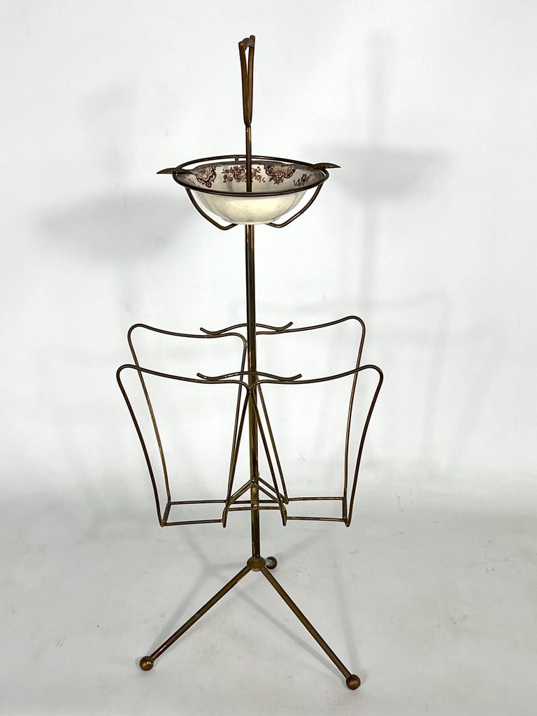 Vintage Italian Brass Magazine Rack from 50s For Sale at 1stDibs