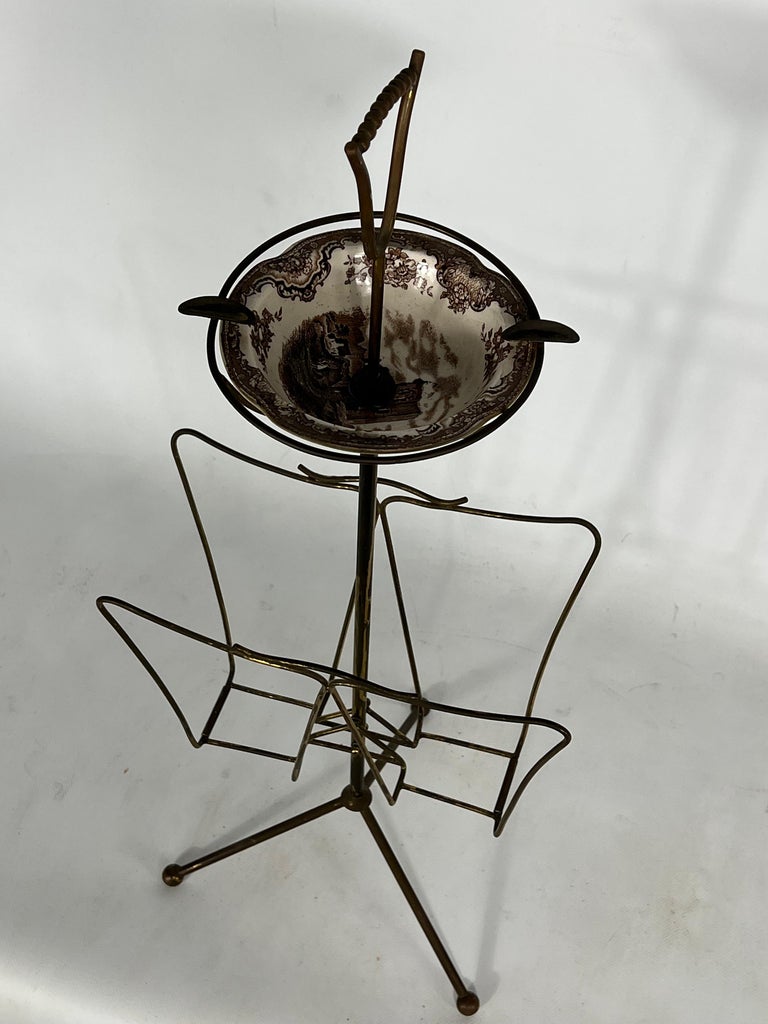 Vintage Italian Brass Magazine Rack from 50s For Sale at 1stDibs