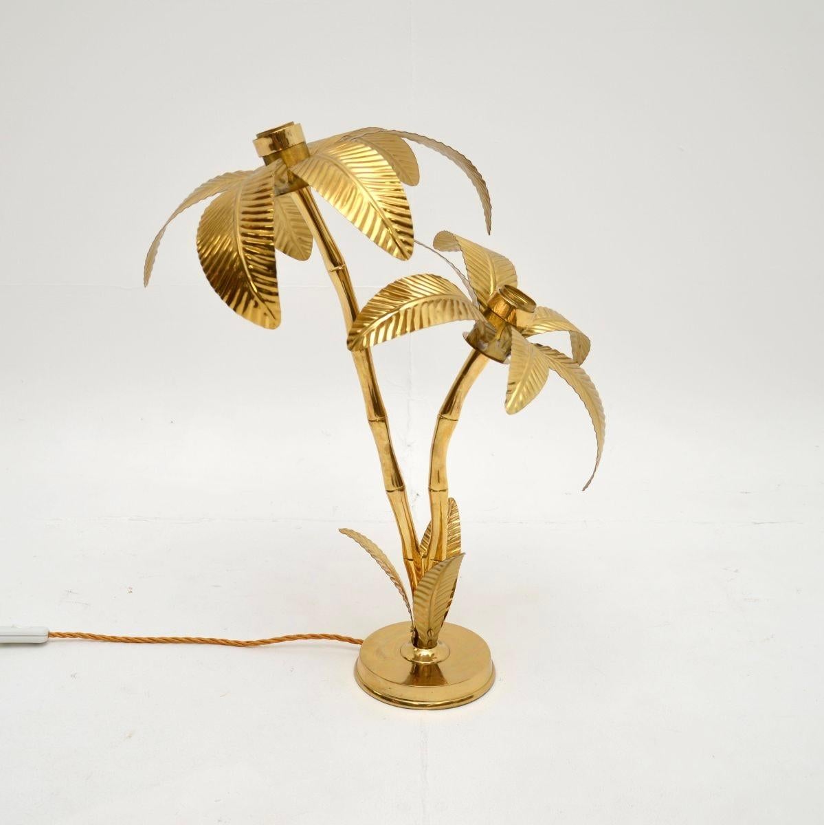 Vintage Italian Brass Palm Tree Table Lamp In Good Condition For Sale In London, GB