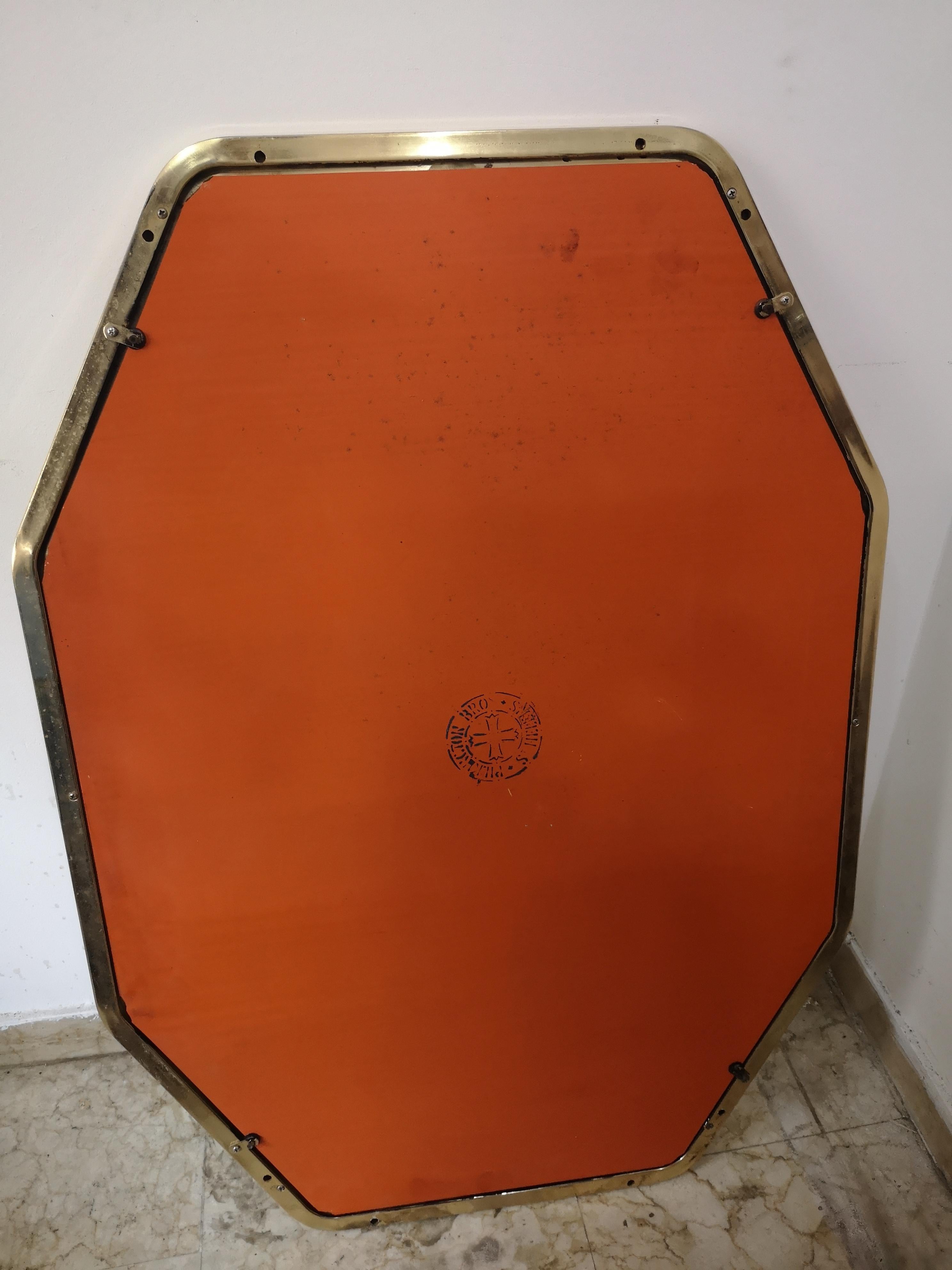 Brass Vintage Italian brass wall mirror from the 80s For Sale
