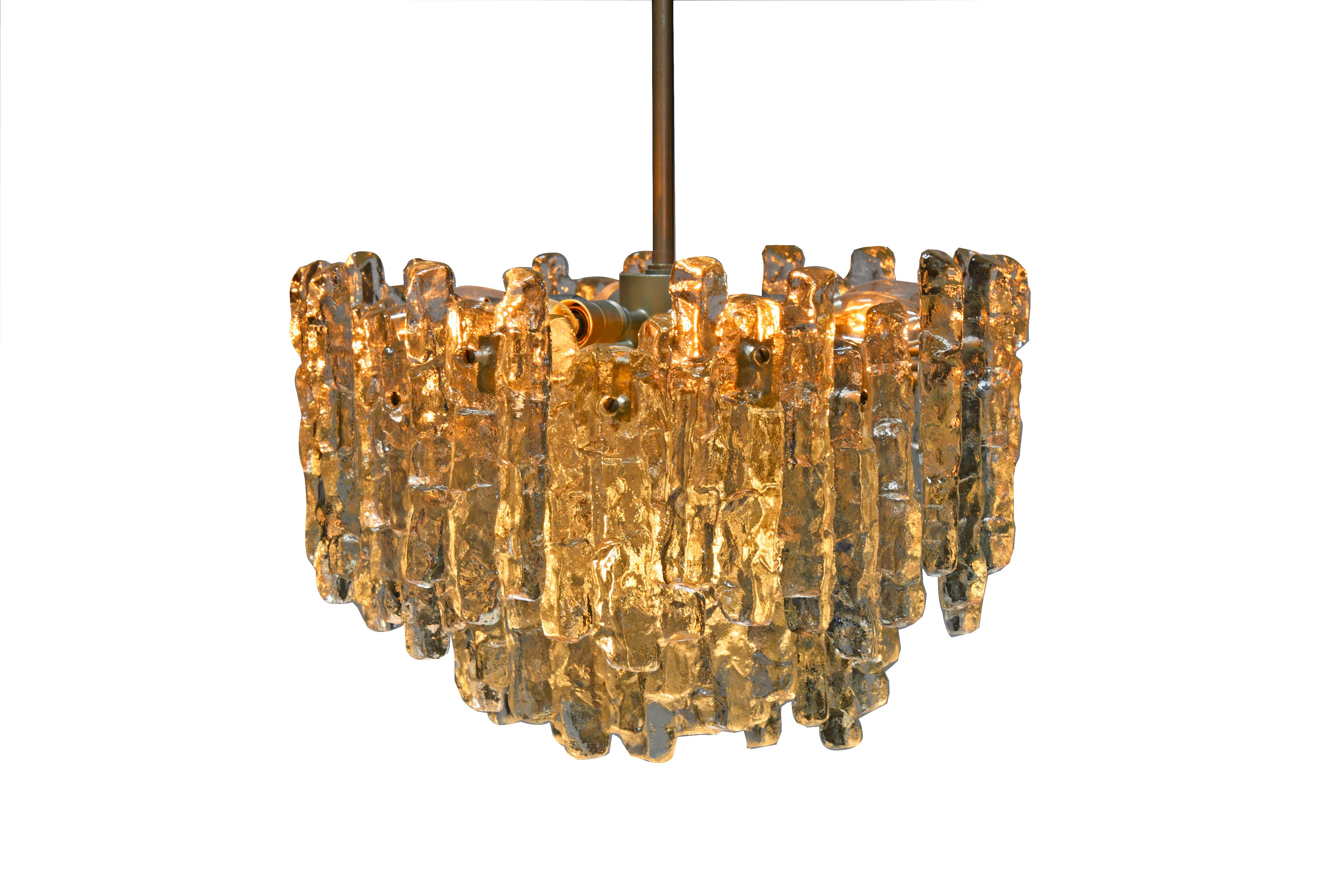 Vintage Italian Brutalist Glass Pendant – a modernist  delight! In Excellent Condition For Sale In LA, CA