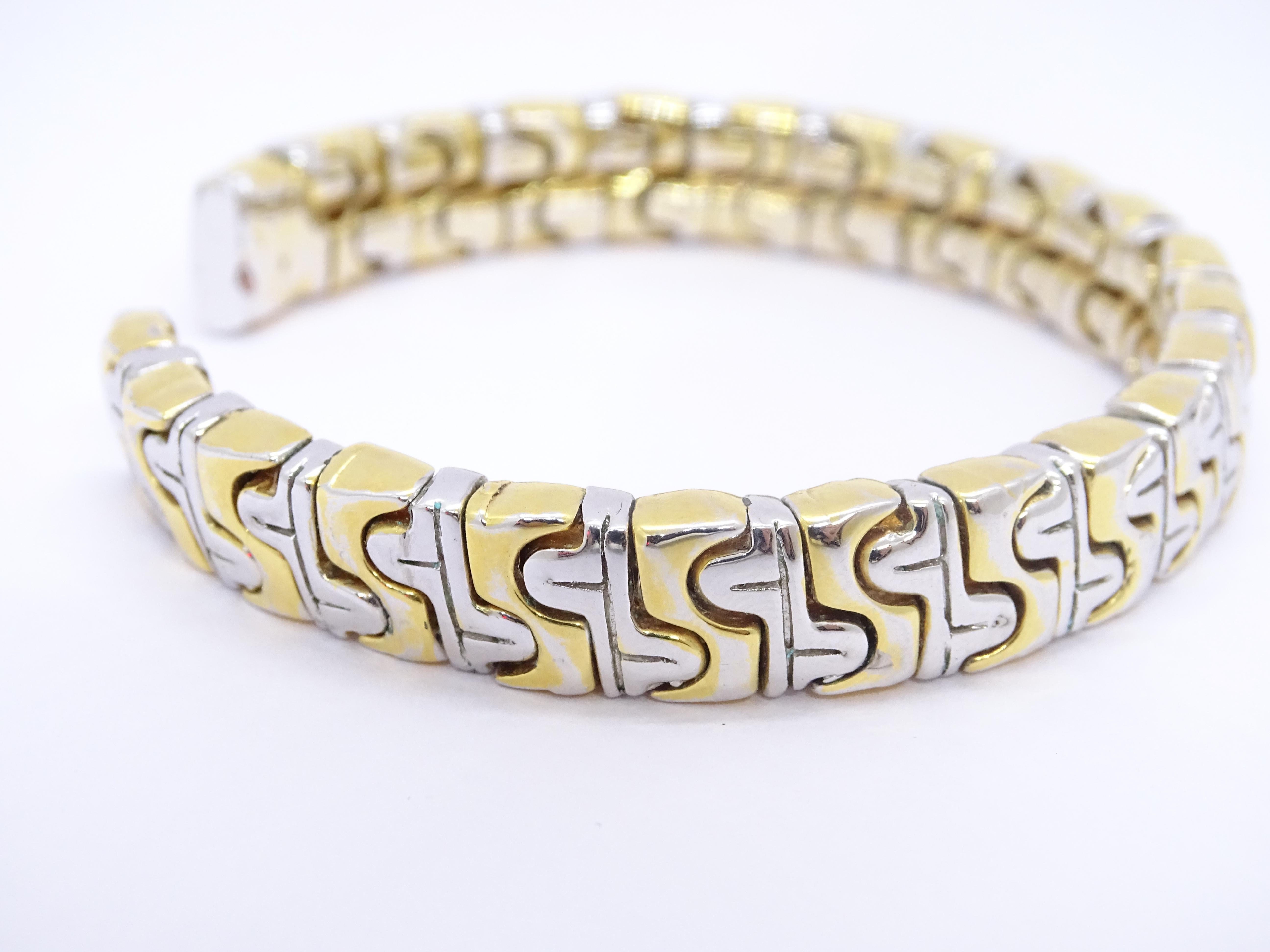 Vintage Italian Bulgari style bracelet / bangle, silver and gold links 8