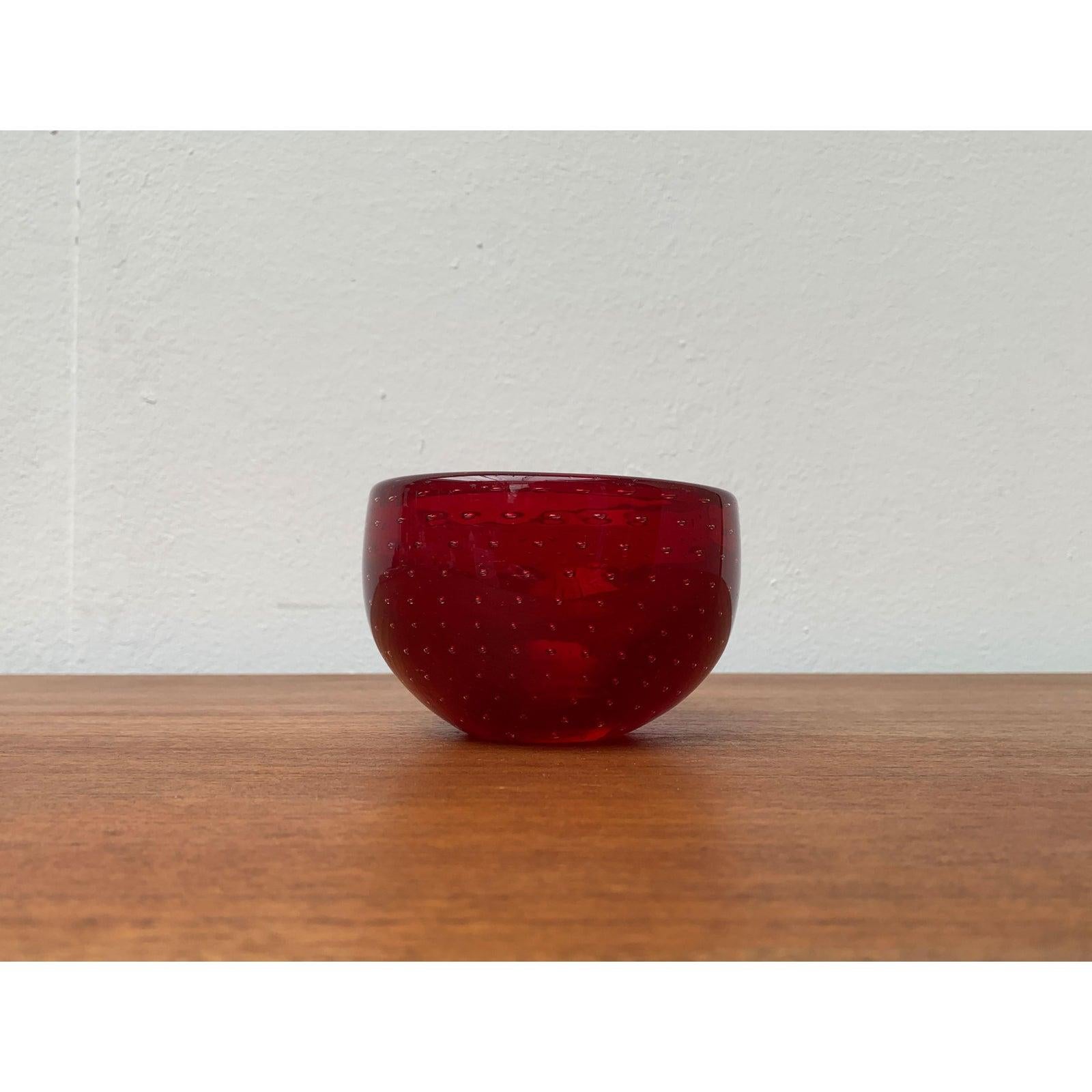 Bol à fraises italien en verre Bullicante, 1970 en vente 7
