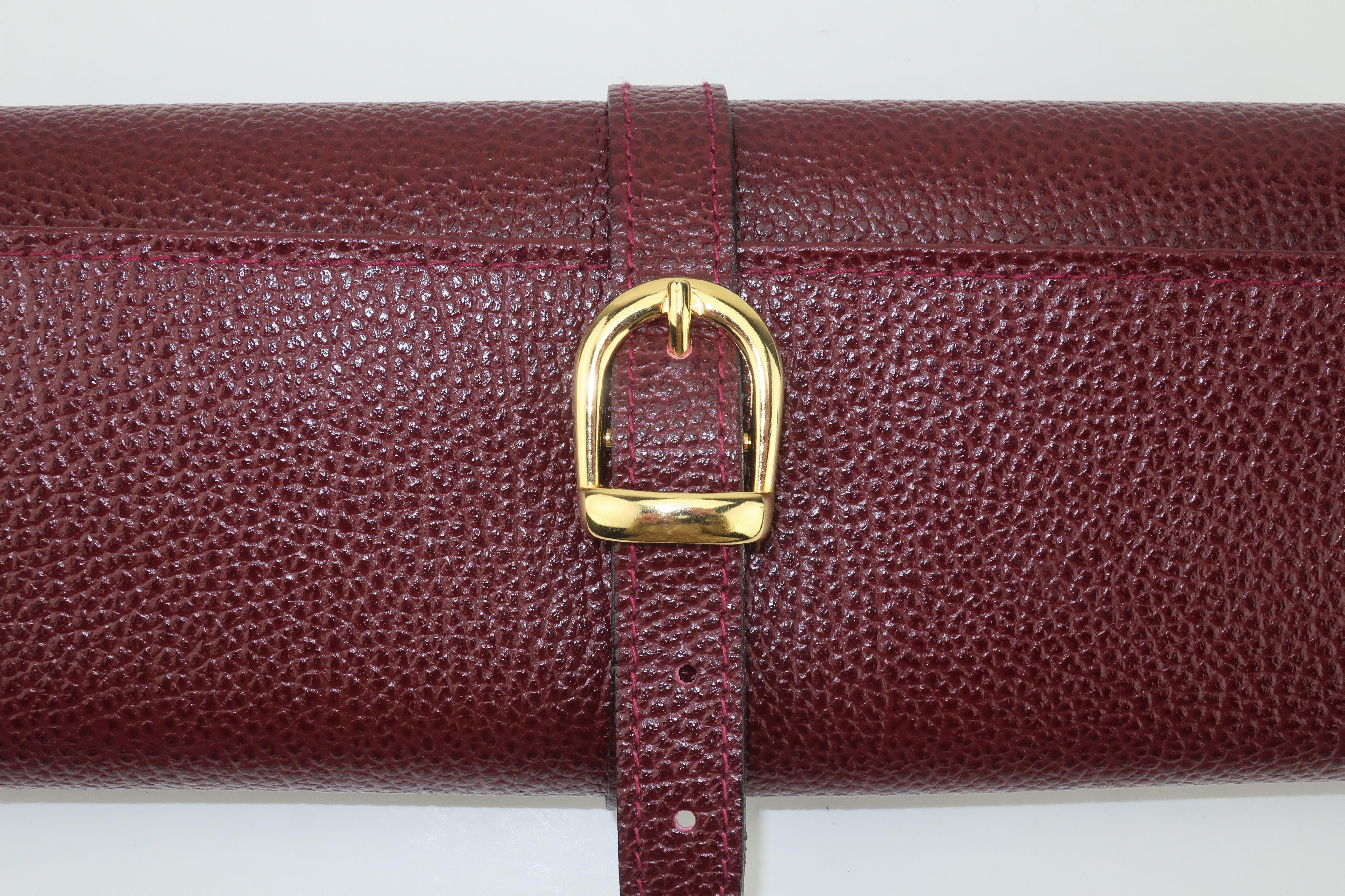 Vintage Italian Burgundy Leather Jewelry Travel Roll Case  In Good Condition In Atlanta, GA