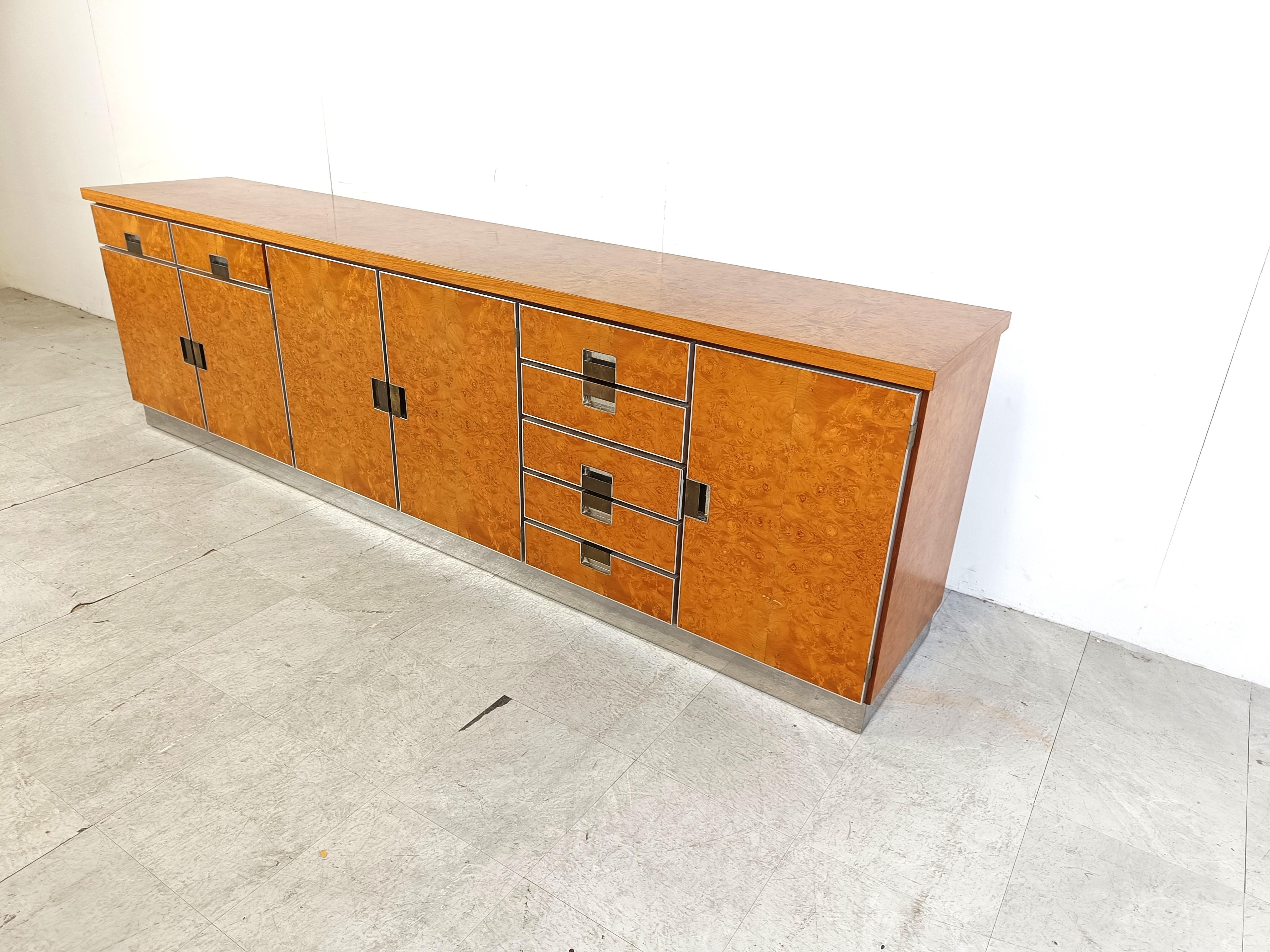 Late 20th Century Vintage italian burl wood credenza, 1970s For Sale