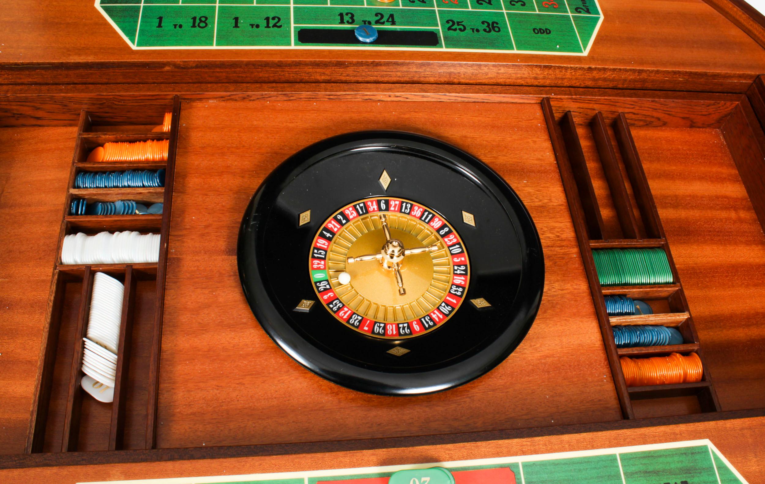 Marquetry Vintage Italian Burr Walnut Games Card Roulette Table Mid 20th Century