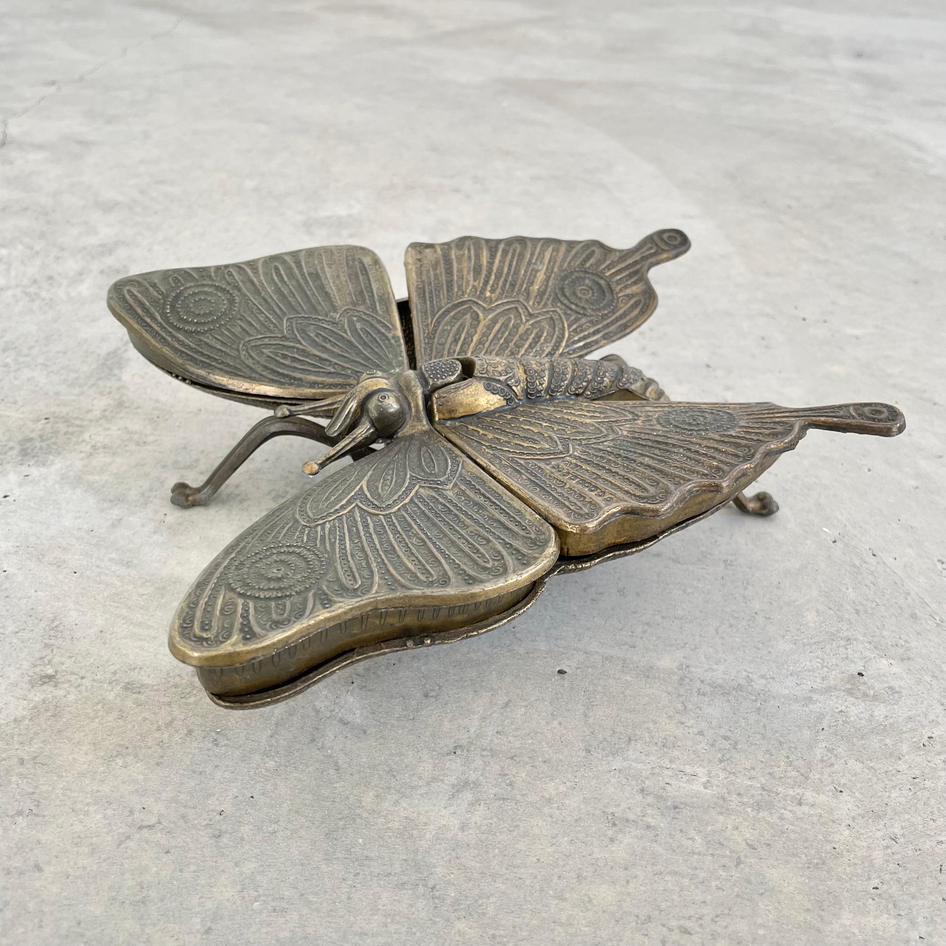 vintage butterfly ashtray