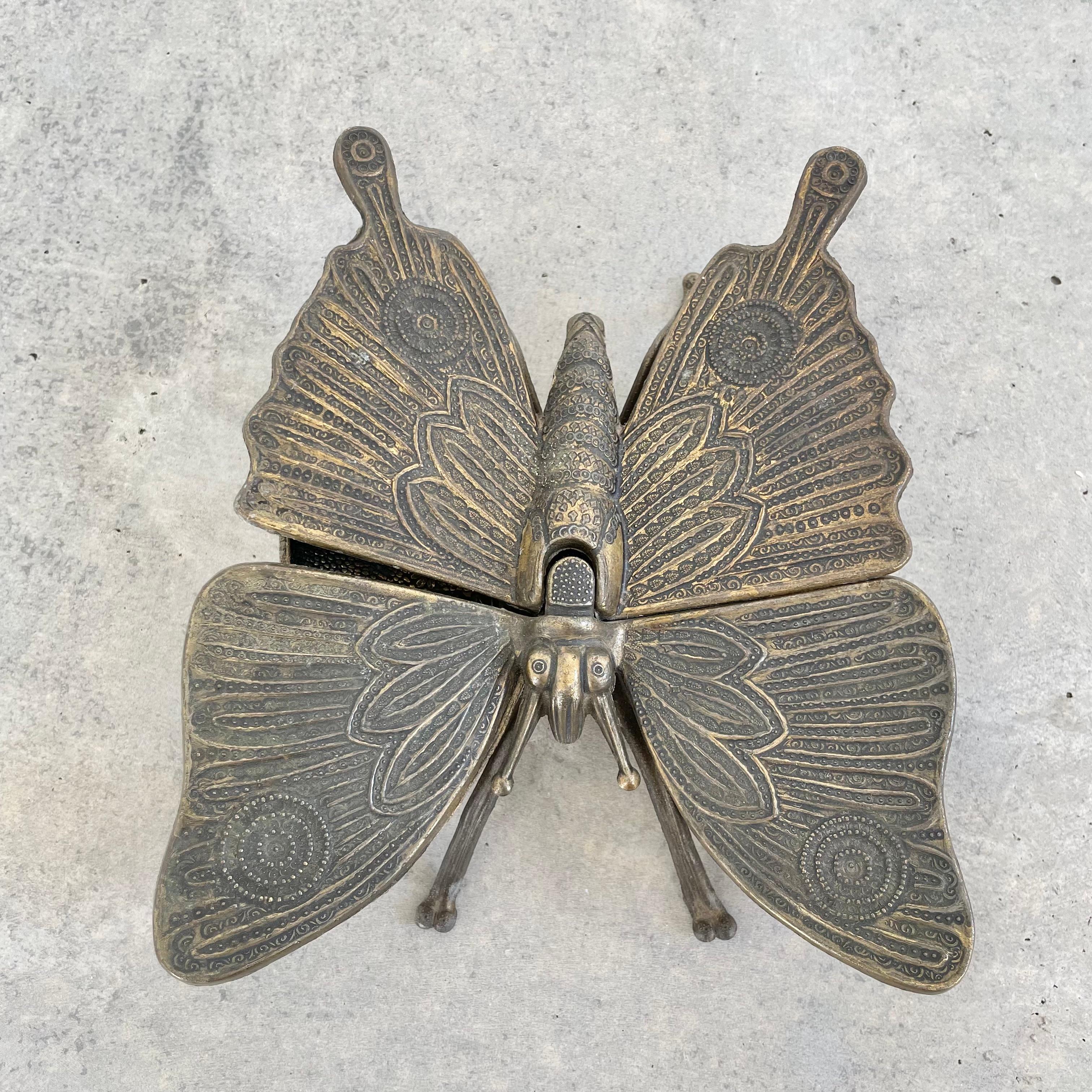 Vintage Italian Butterfly Ashtray 1