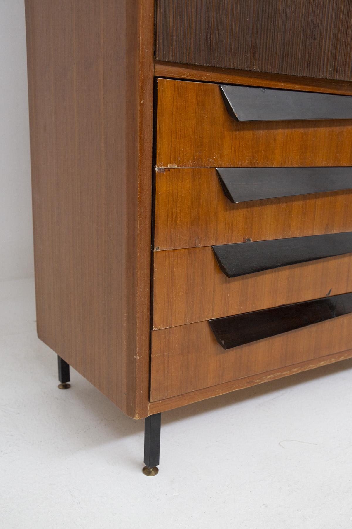 Mid-20th Century Vintage Italian Cabinet in Walnut and Grissinato Wood For Sale