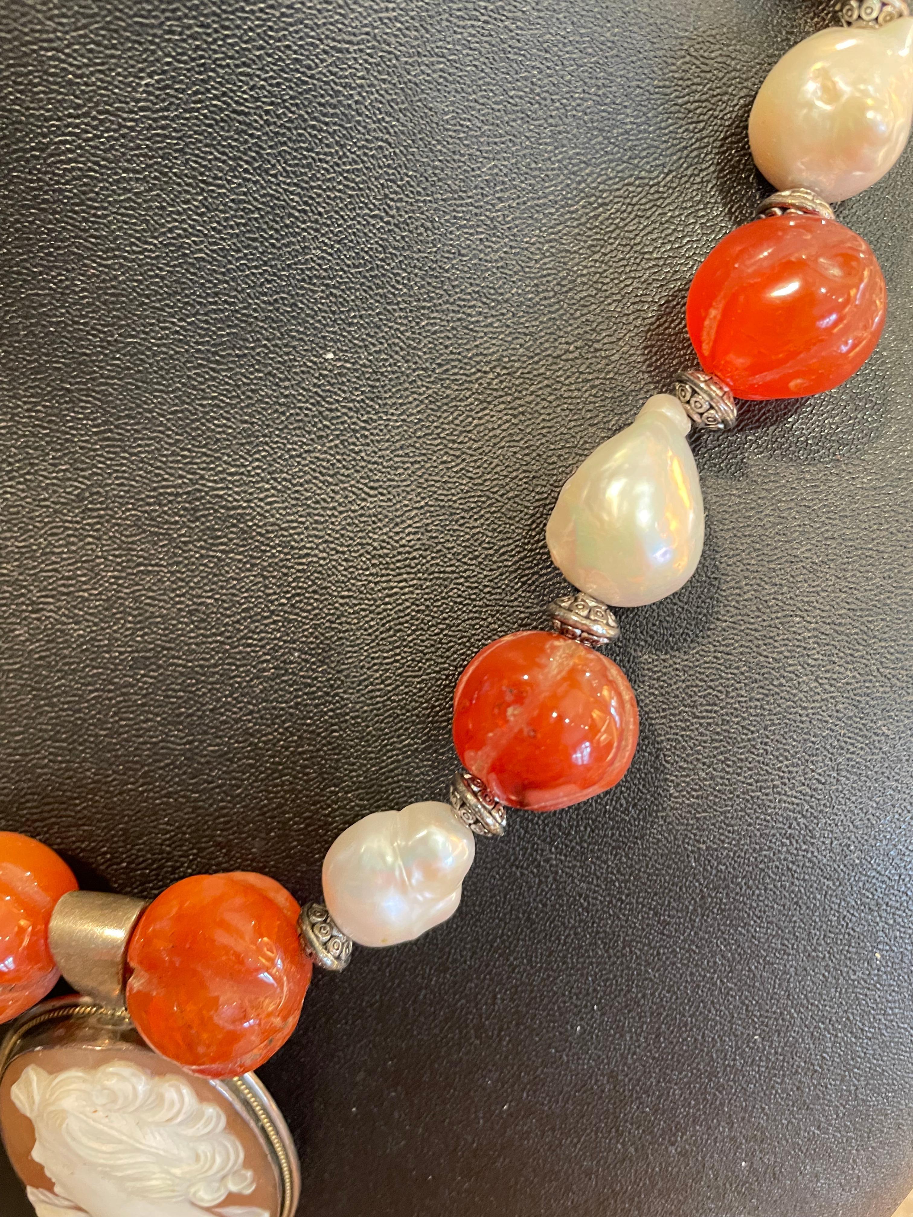 italian beads necklace