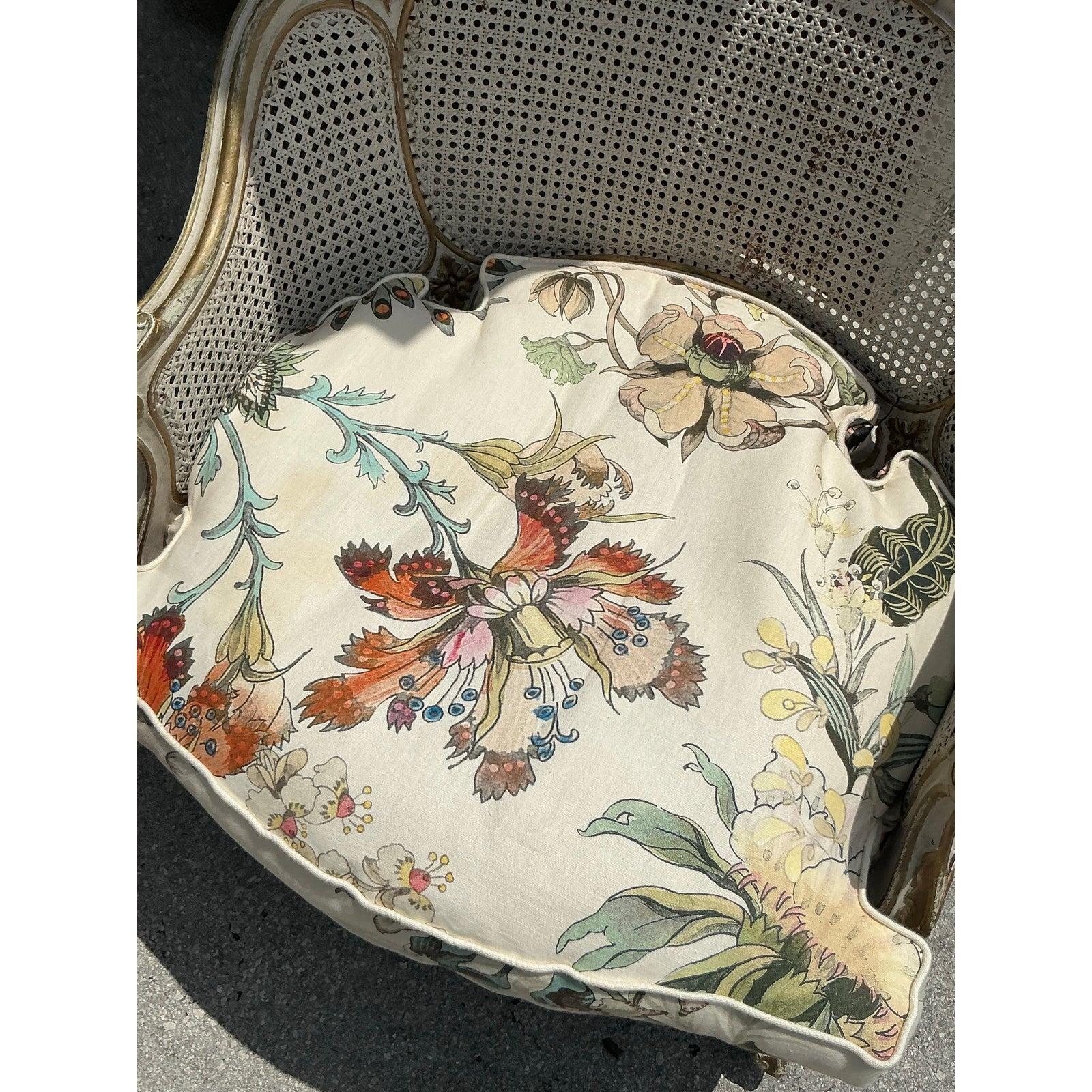 Vintage Italian Cane Lounge Chair in Hackney House Upholstery For Sale 3