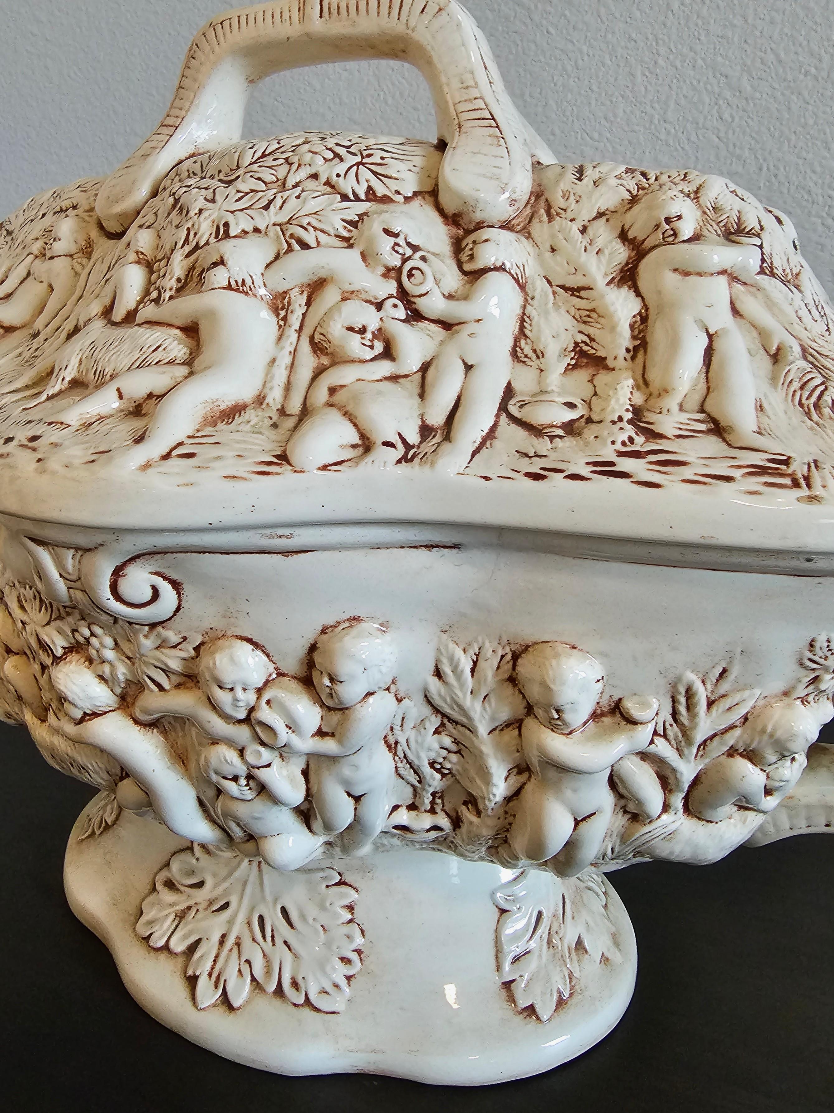 Baroque Vintage Italian Capodimonte Porcelain Covered Serving Dish Large Soup Tureen For Sale