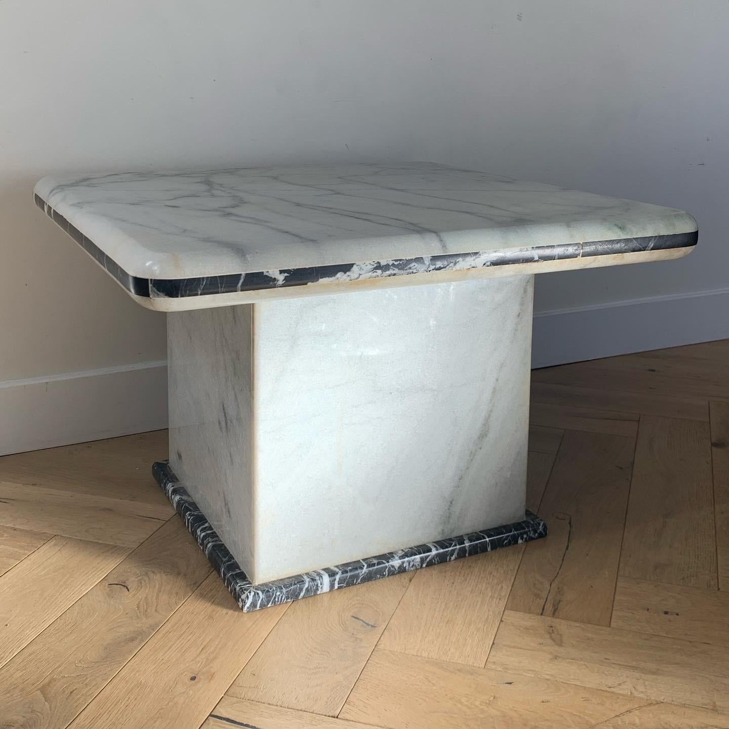 Vintage Italian Carrara Marble Cocktail Table, 1970s In Good Condition In View Park, CA