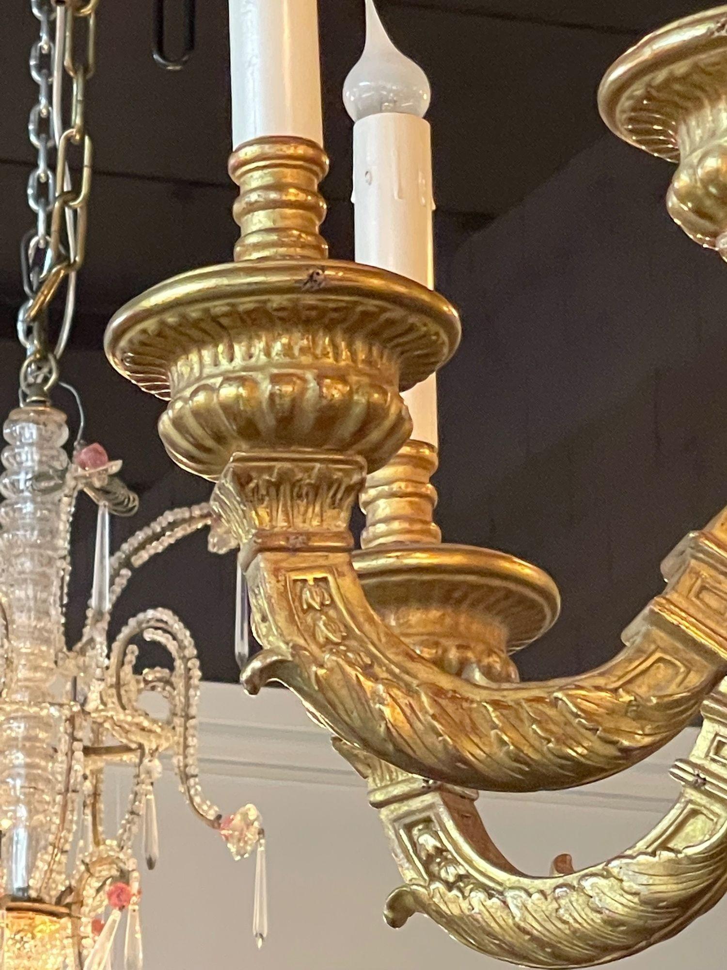 20th Century Vintage Italian Carved and Giltwood 6 Arm Chandelier For Sale