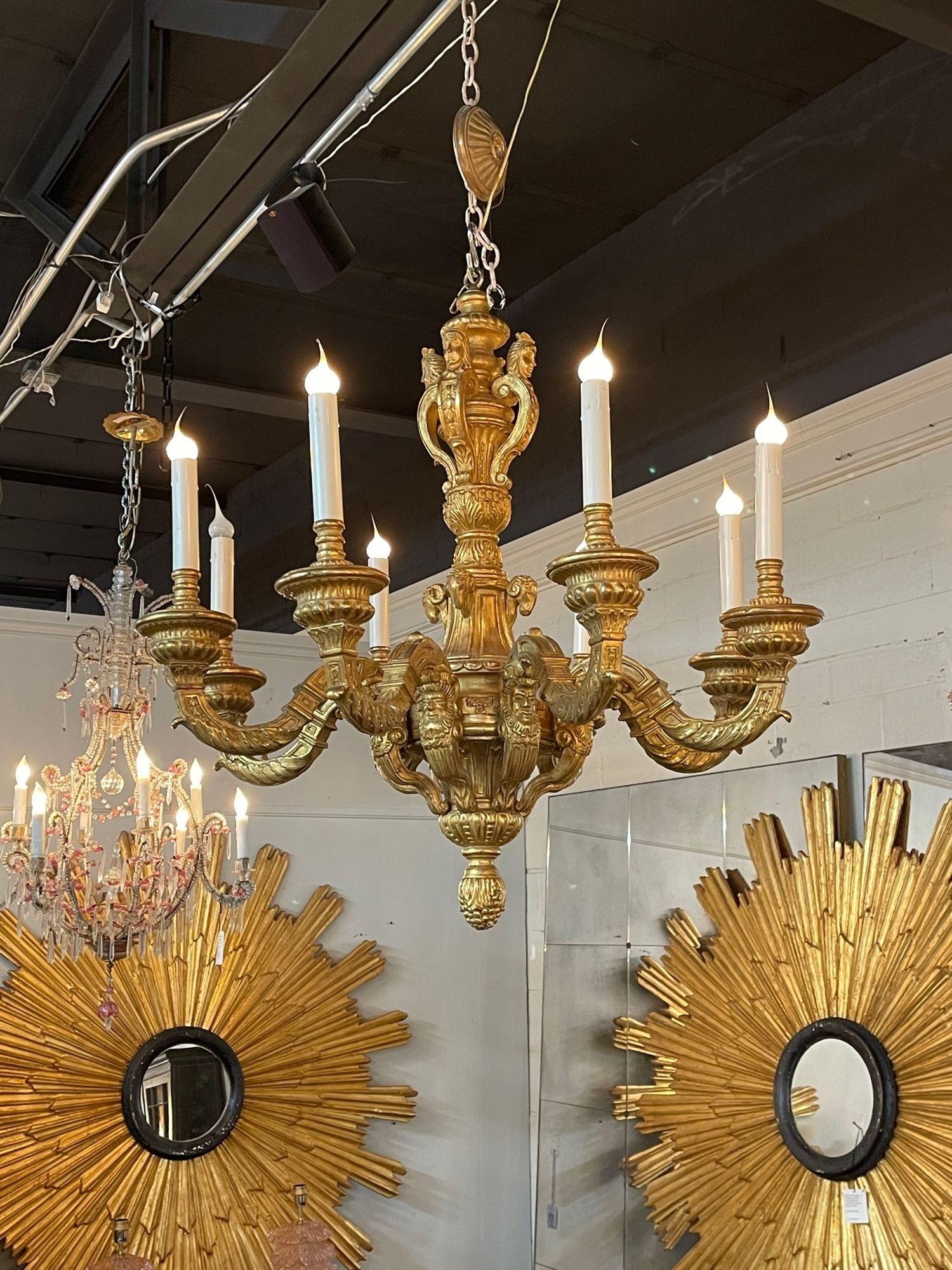 Vintage Italian Carved and Giltwood 6 Arm Chandelier For Sale 1
